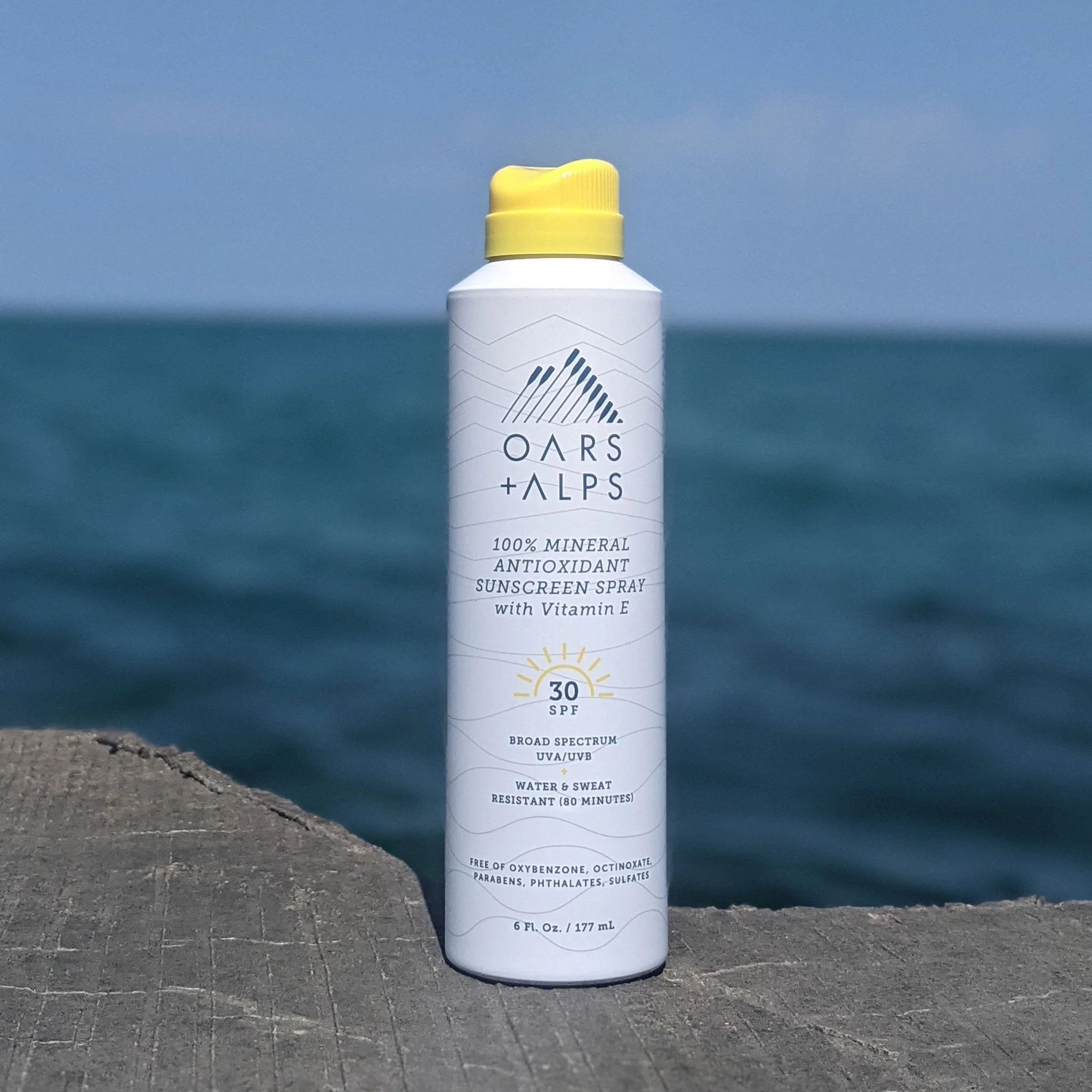 100% Mineral Antioxidant Sunscreen Spray - SPF 30 - Image 4