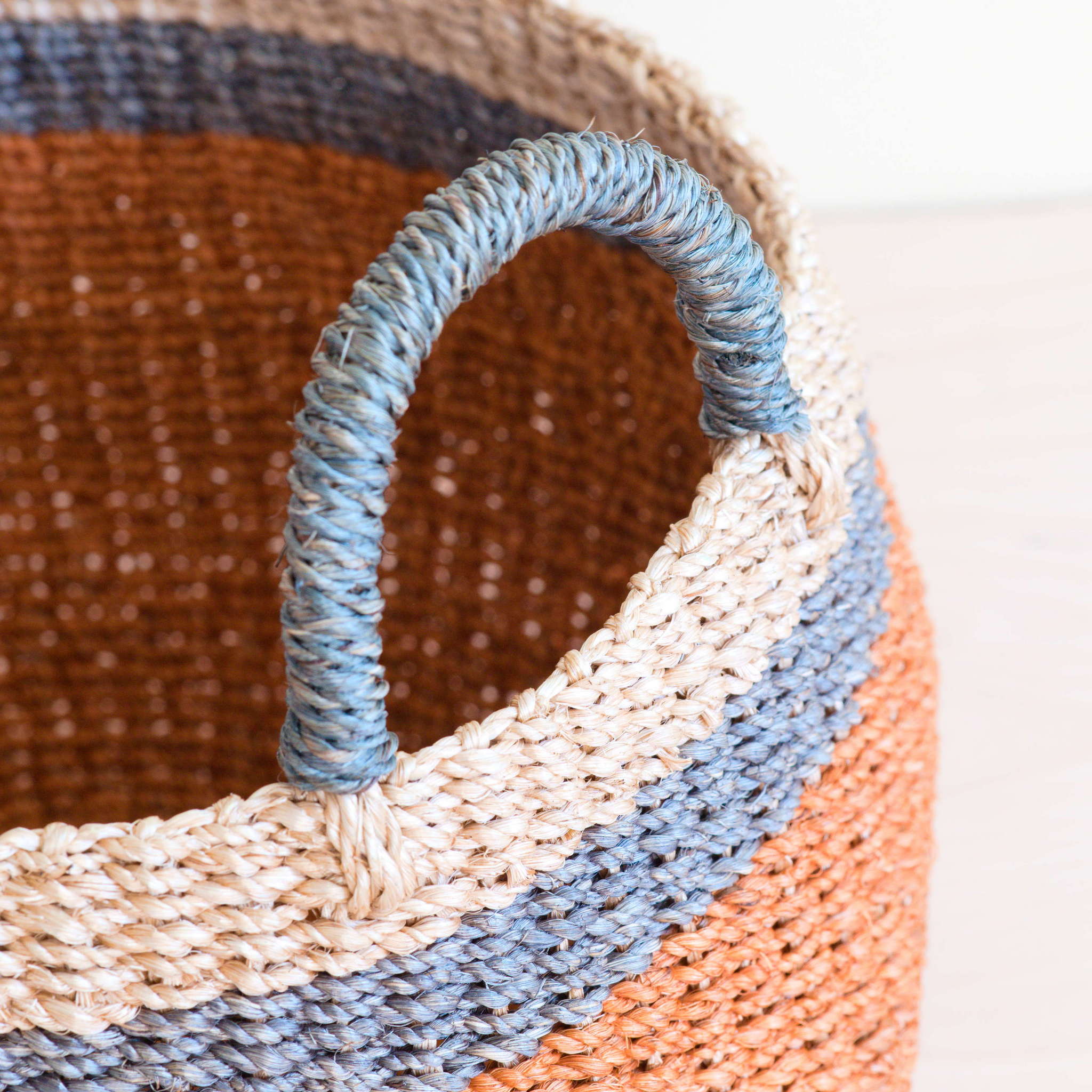 Abaca Bulge Basket - Image 2