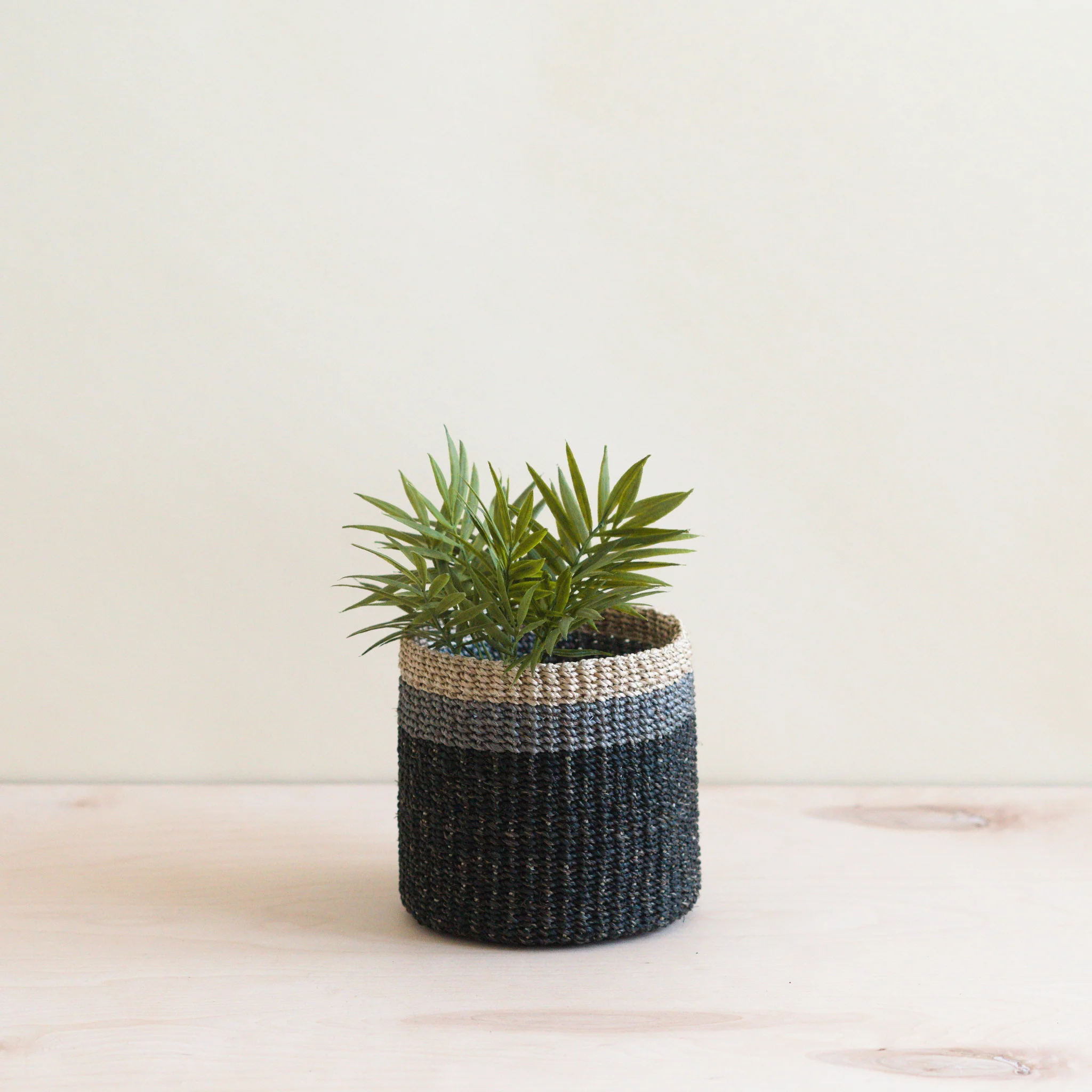 Abaca Cylinder Tabletop Basket - Image 6