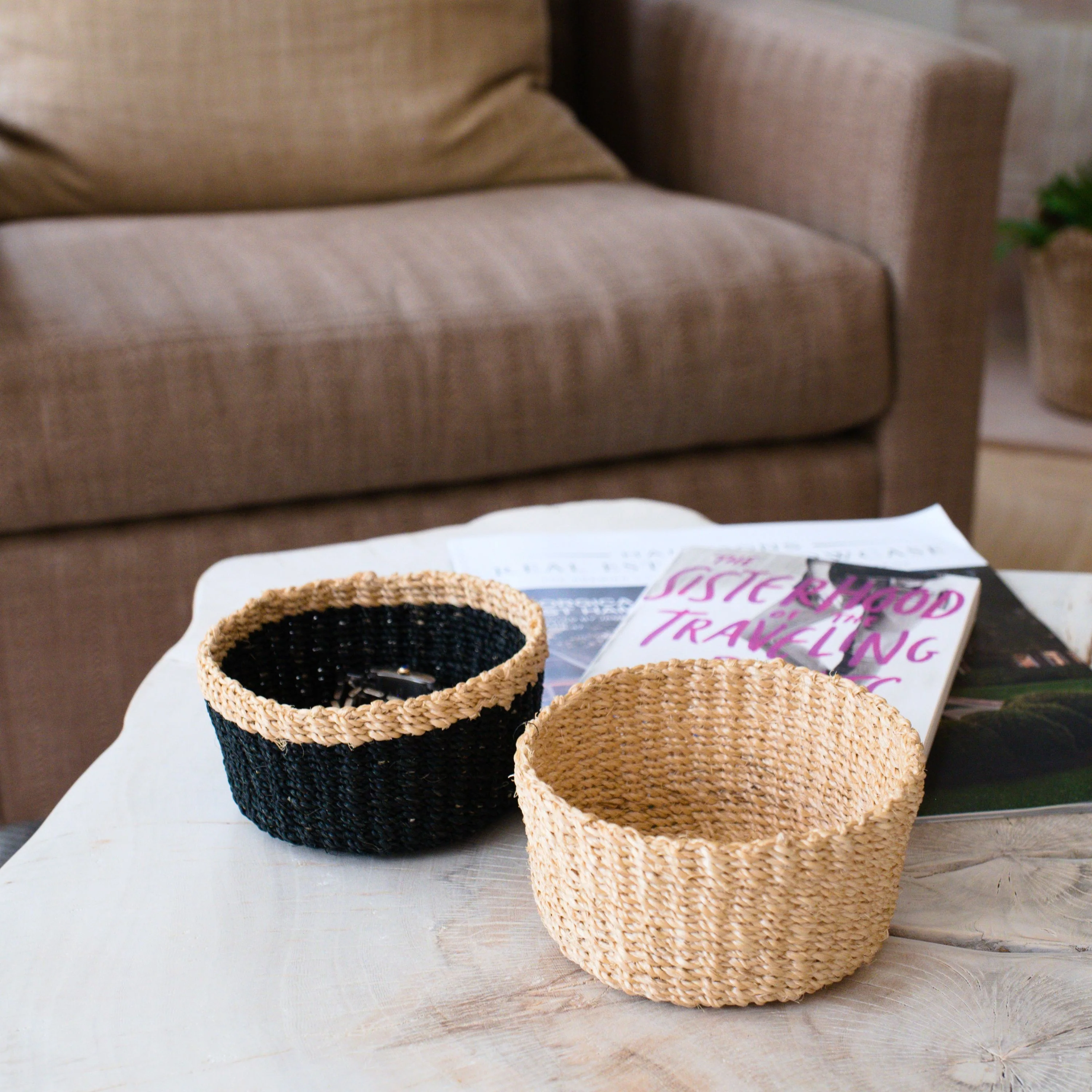 Abaca Mini Trinket Basket - Image 3