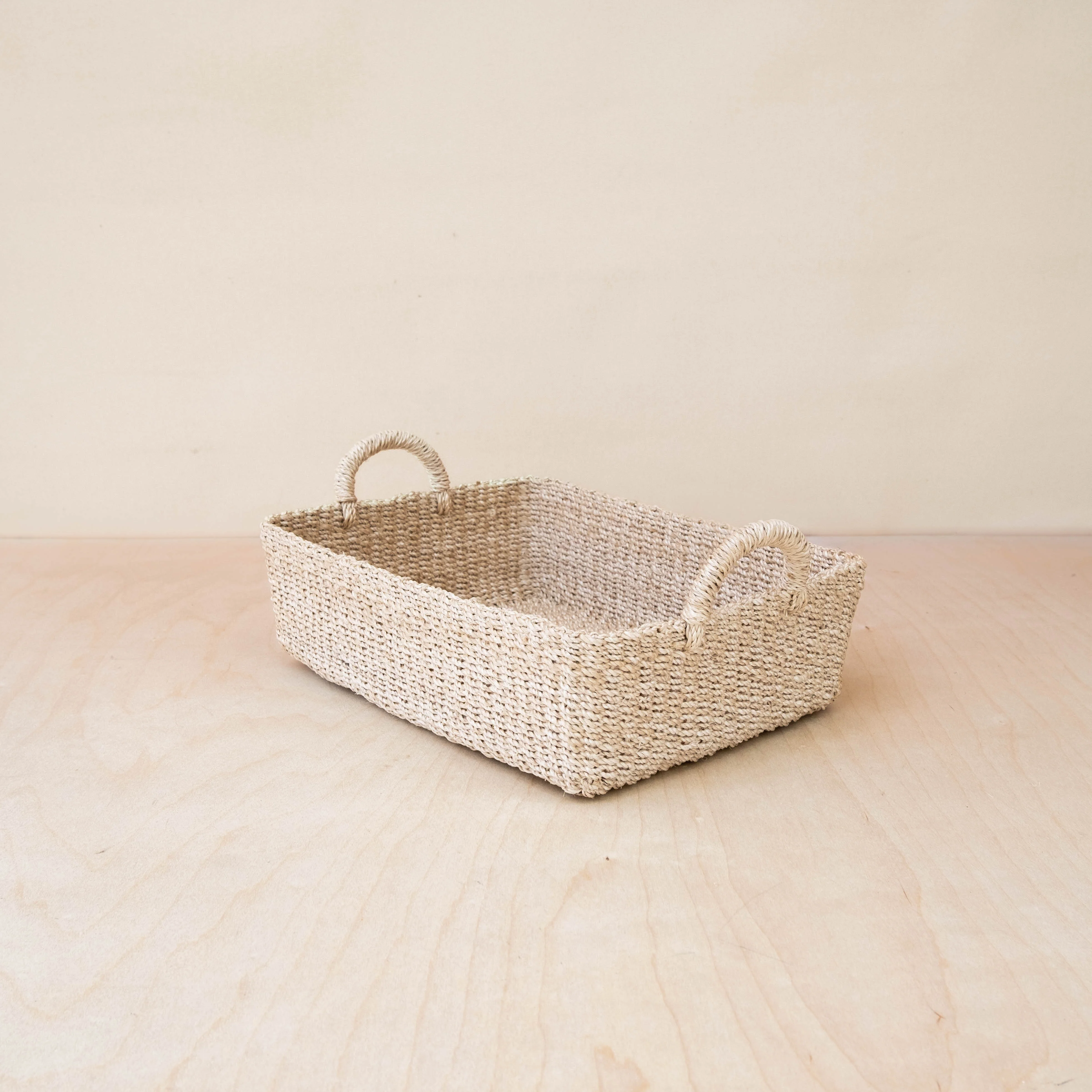Abaca Rectangle Tray with Handles - Image 4