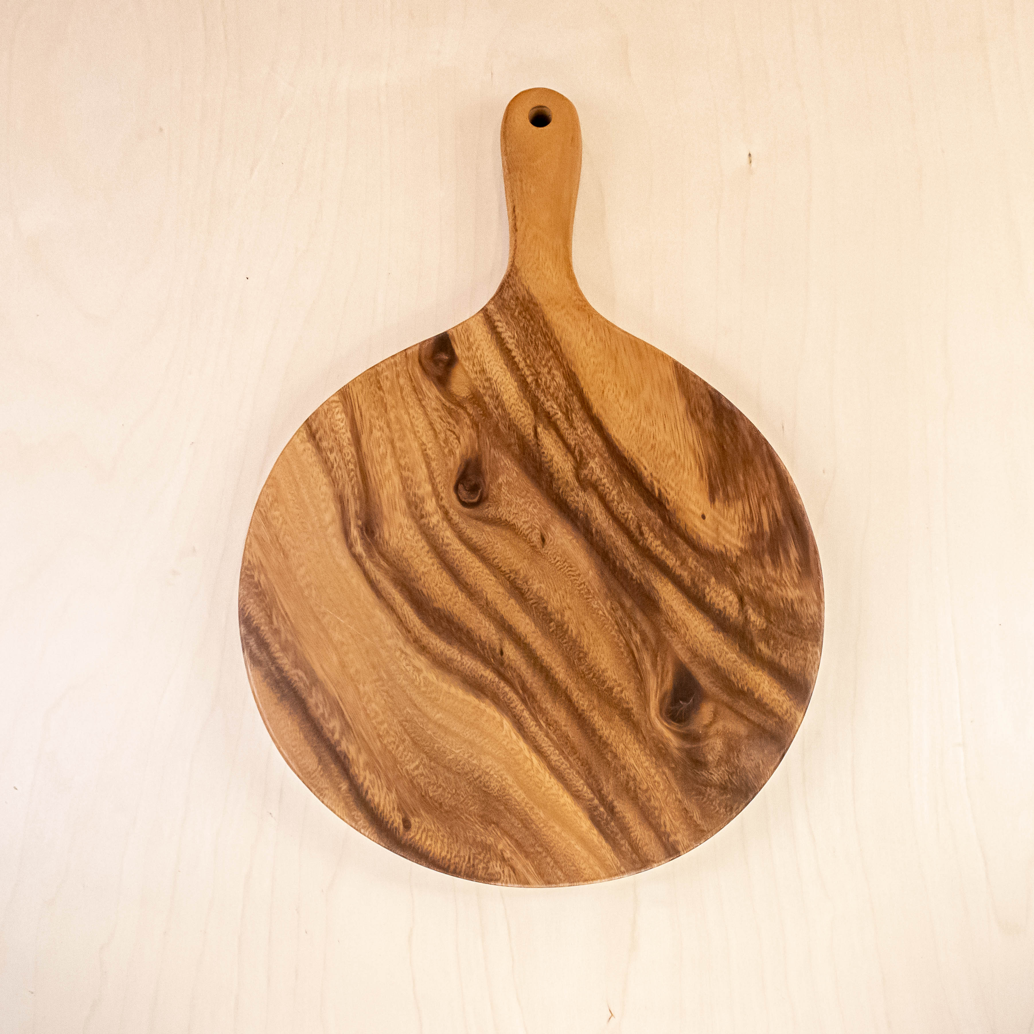 Acacia Cutting Board - Round with handle - Image 2