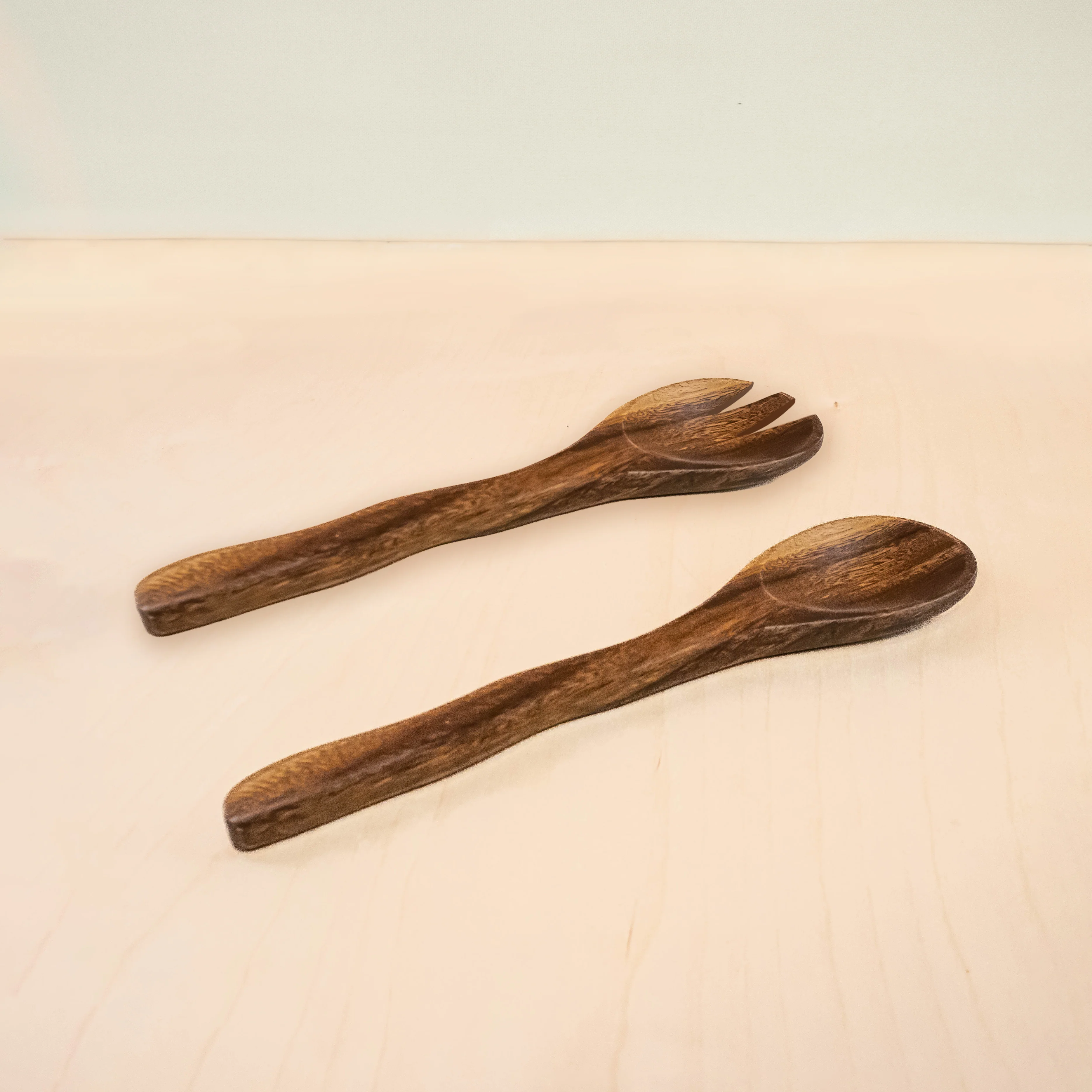 Acacia Essential Serving Set with Wiggly Handles - Image 3