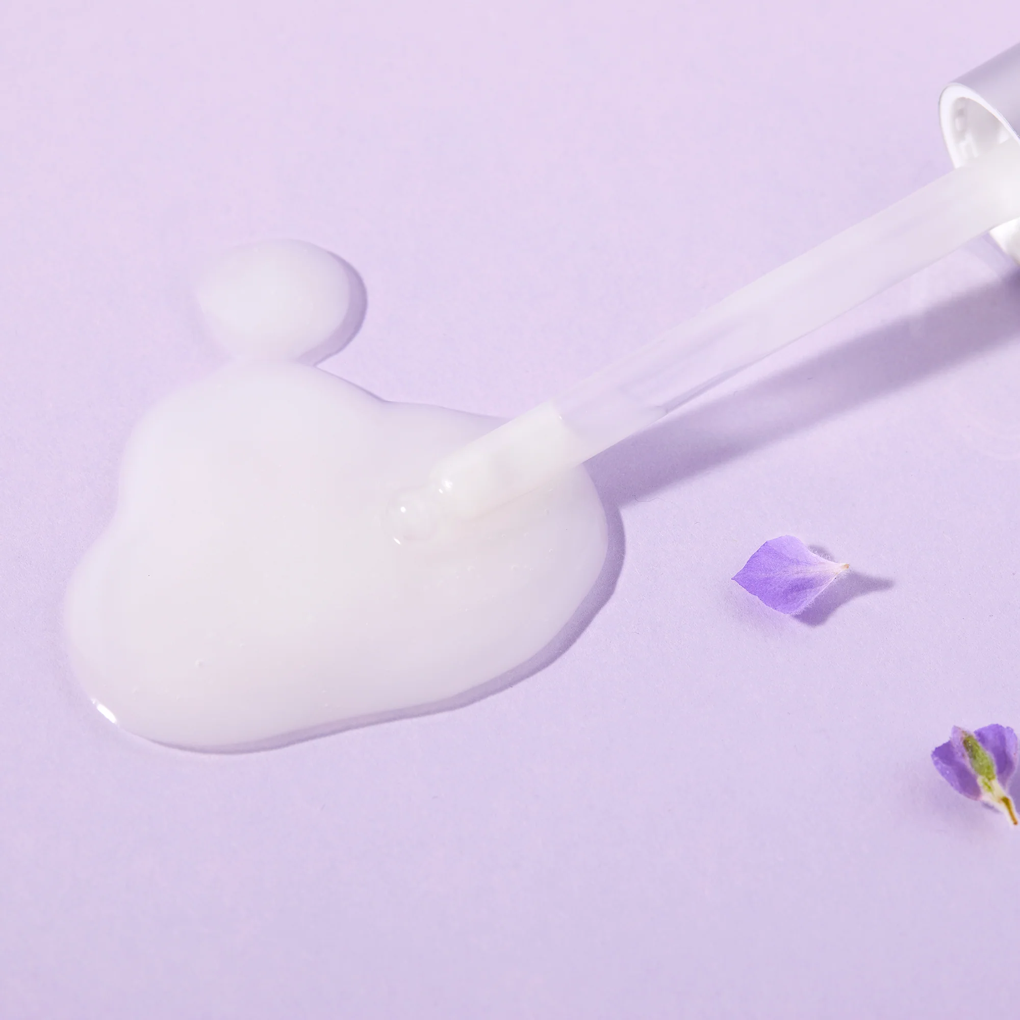 Age Deyfing Rejuvenating Retinol Alternative Serum - Image 3