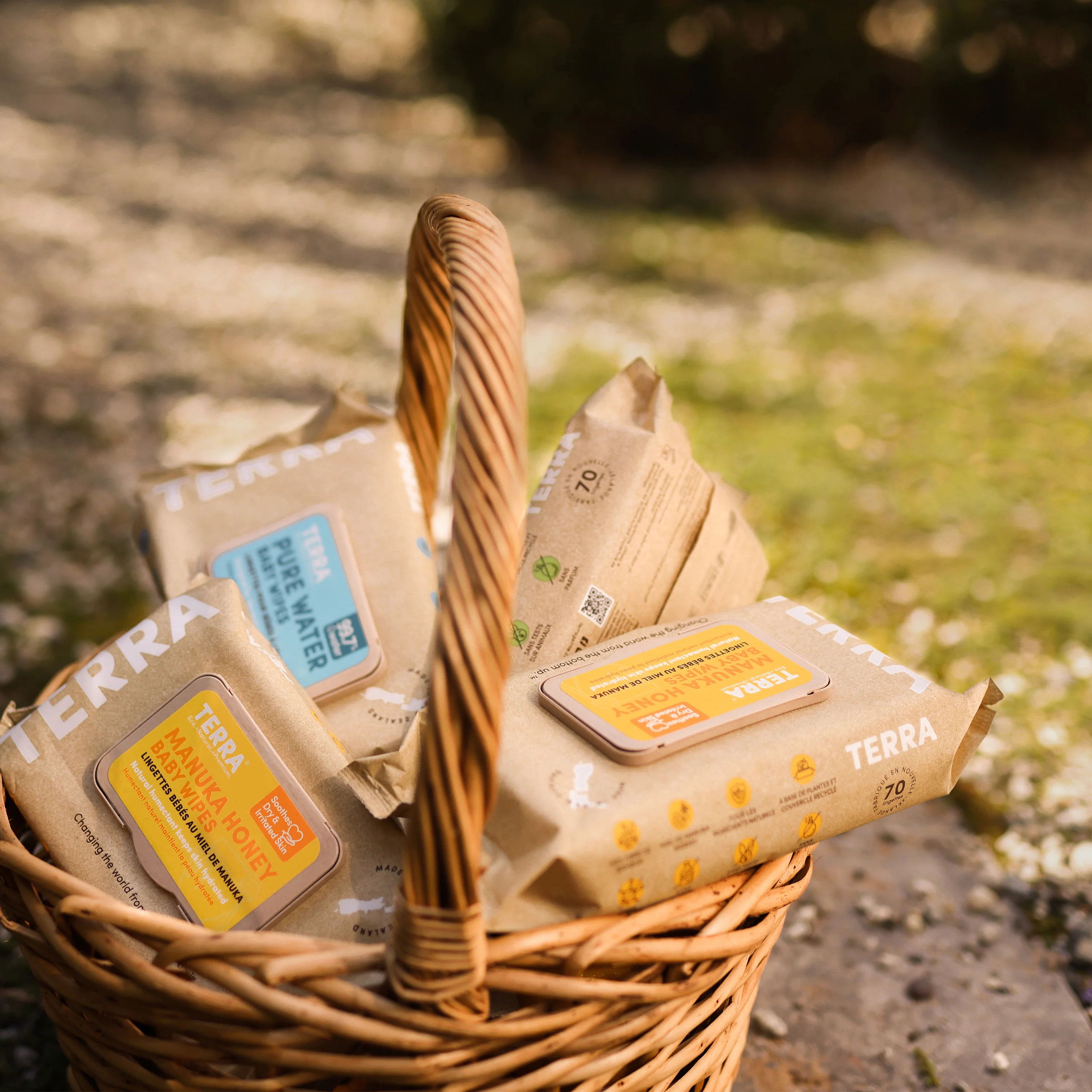 Moisturizing Baby Wipes - Manuka Honey - Image 5