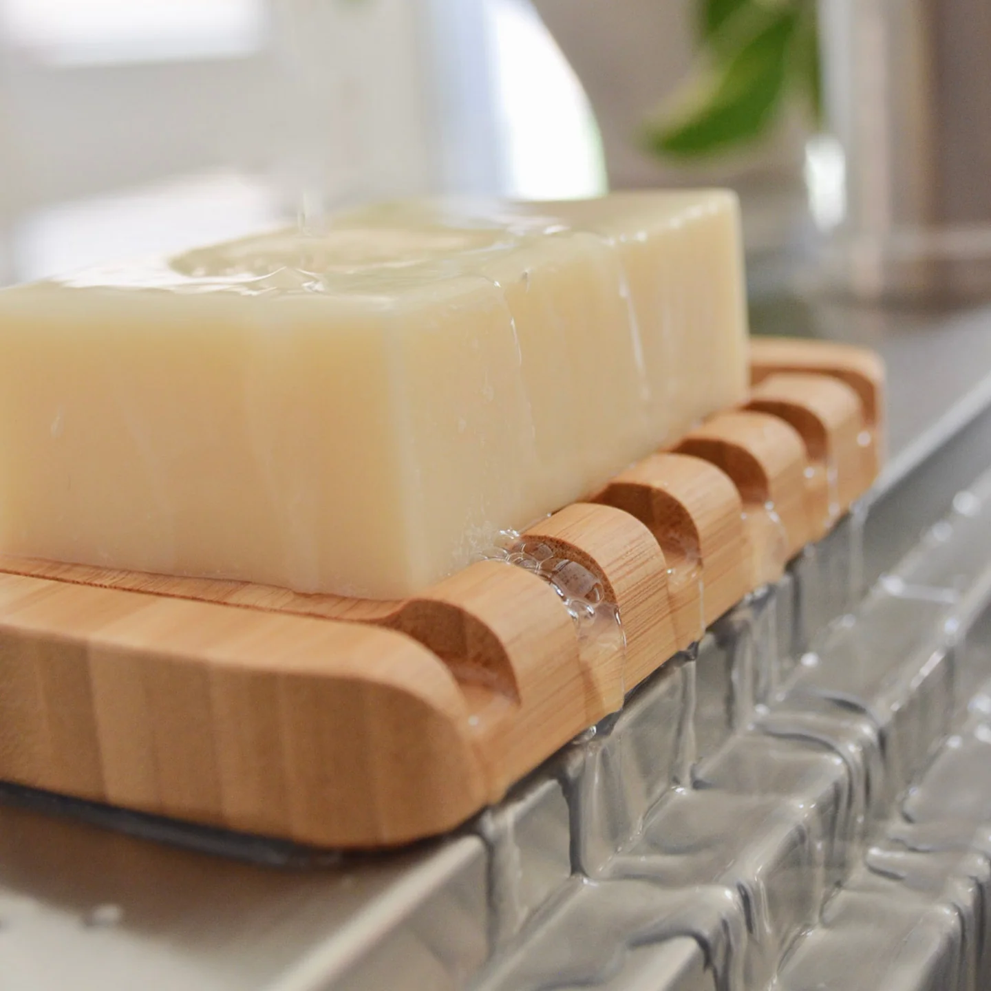Bamboo Draining Soap Dish - Image 2