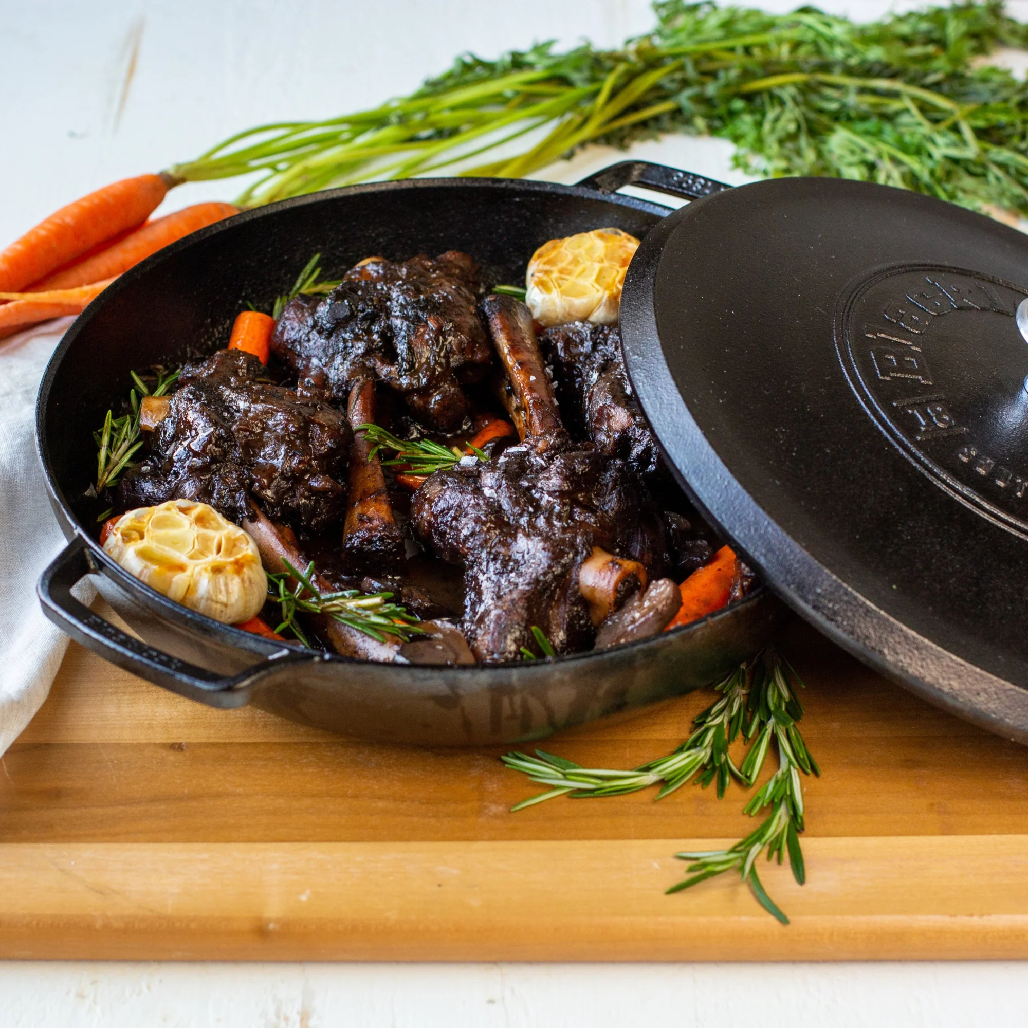 Blacklock Cast Iron Braiser with Lid - Triple Seasoned, Lightweight - Image 2
