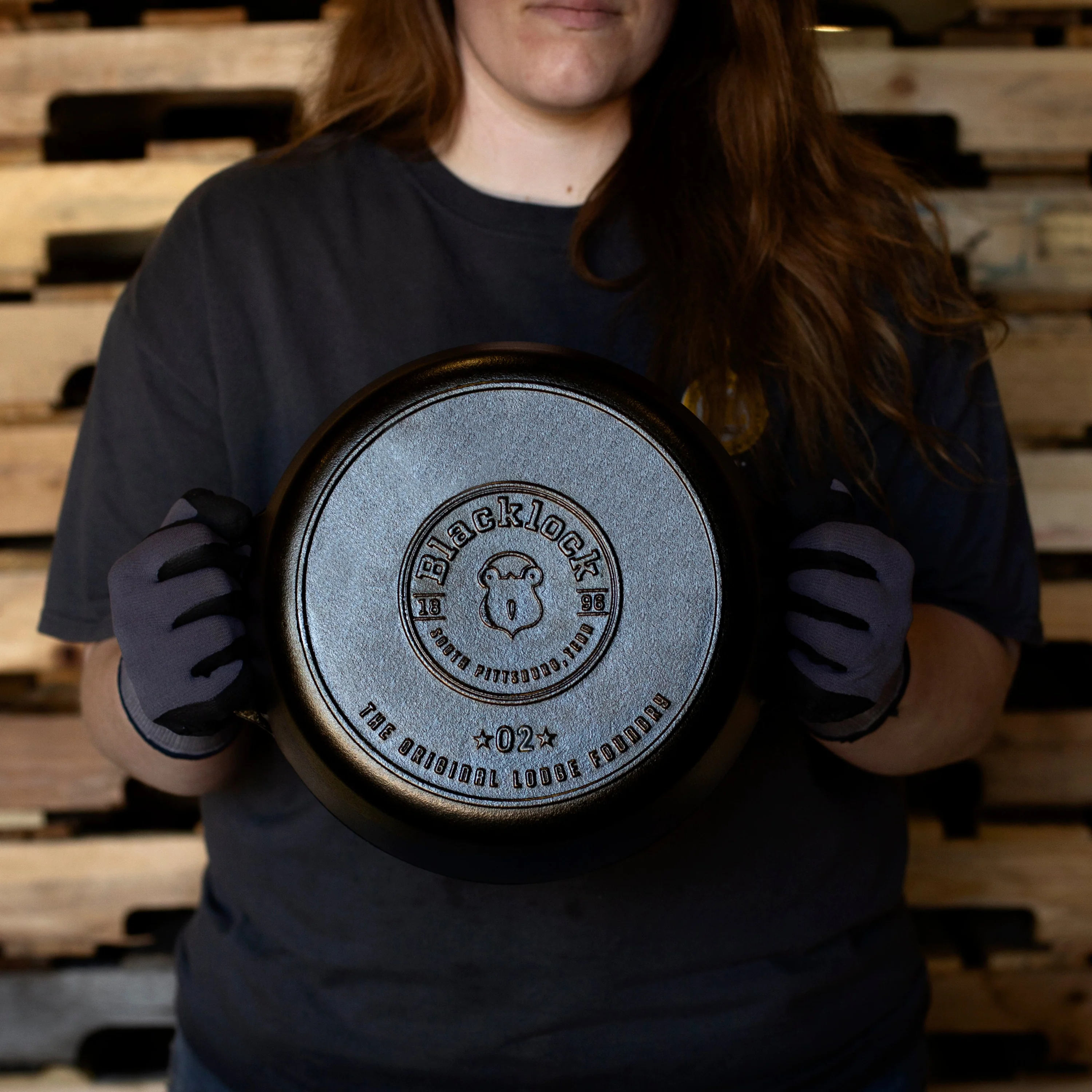 Blacklock Dutch Oven - Triple Seasoned, Lightweight - Image 14