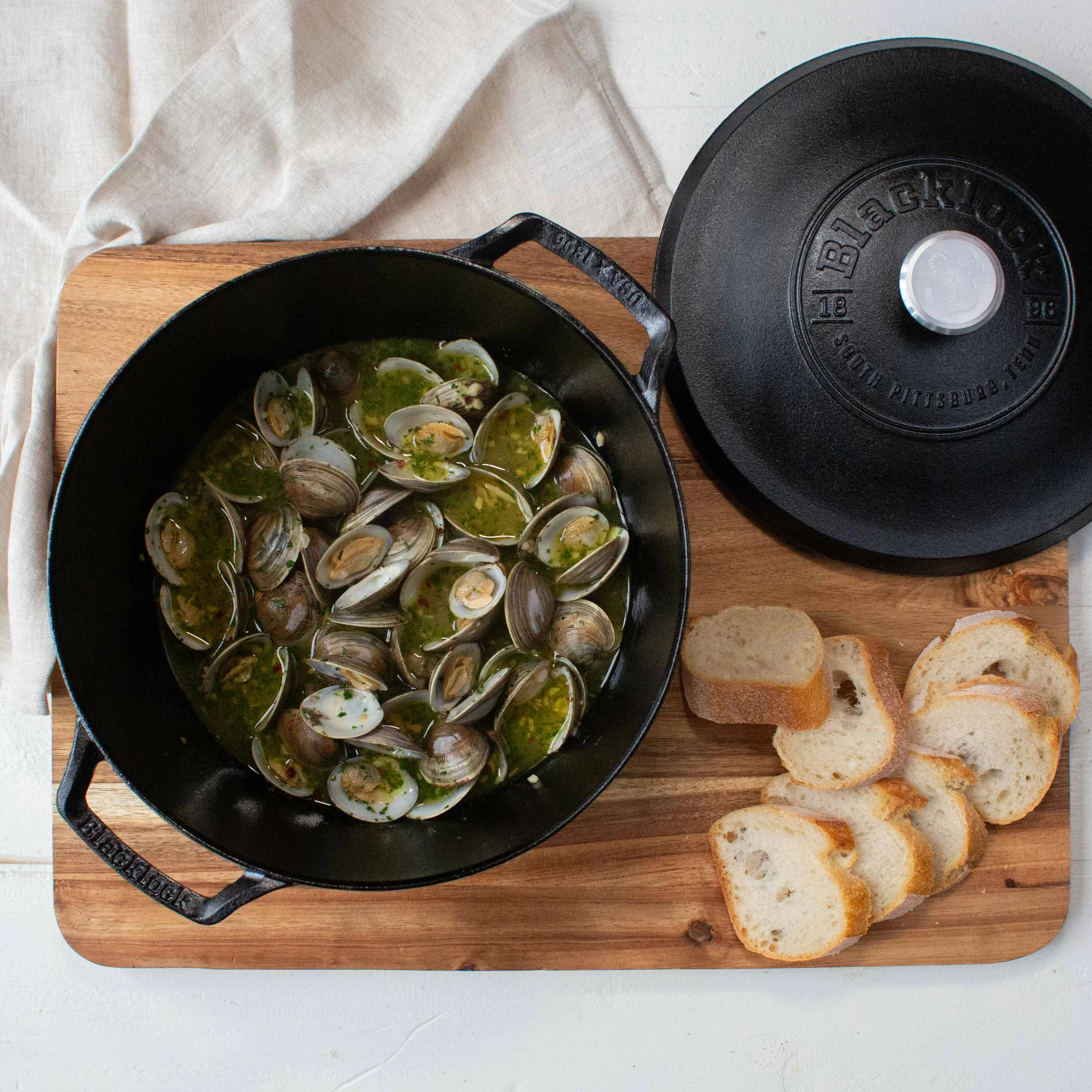 Blacklock Dutch Oven - Triple Seasoned, Lightweight - Image 9