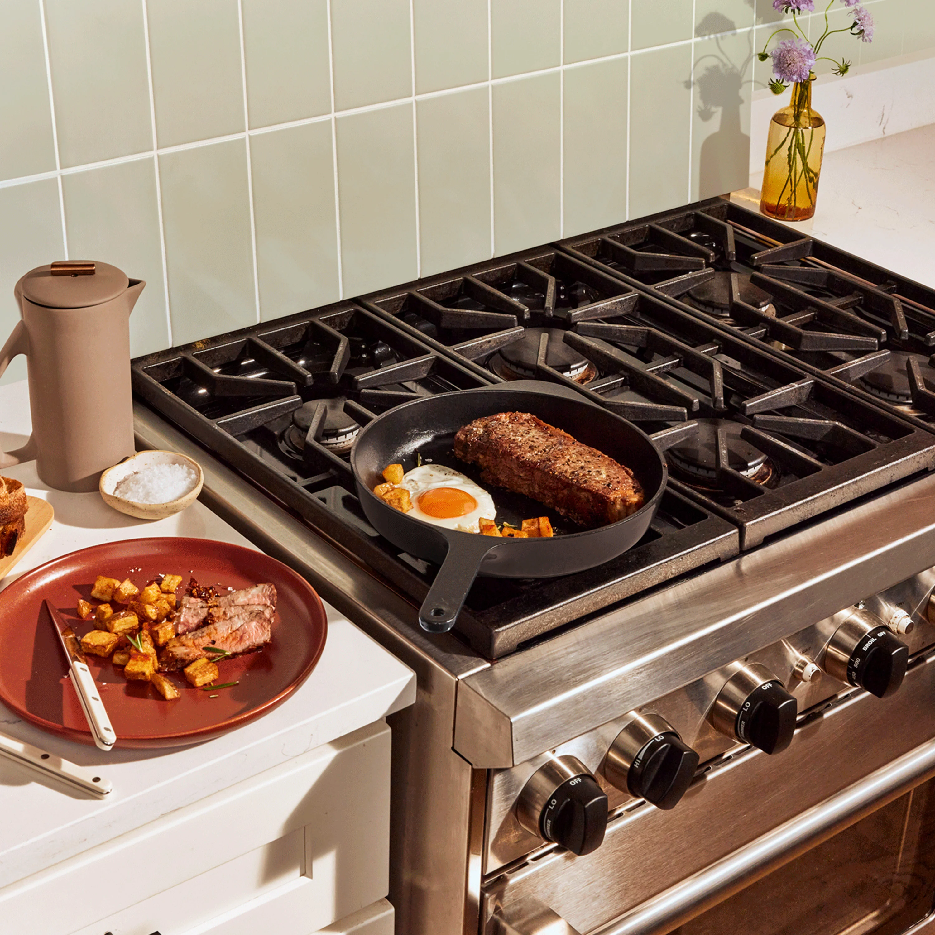 Cast Iron Skillet, 10.5" - Image 4