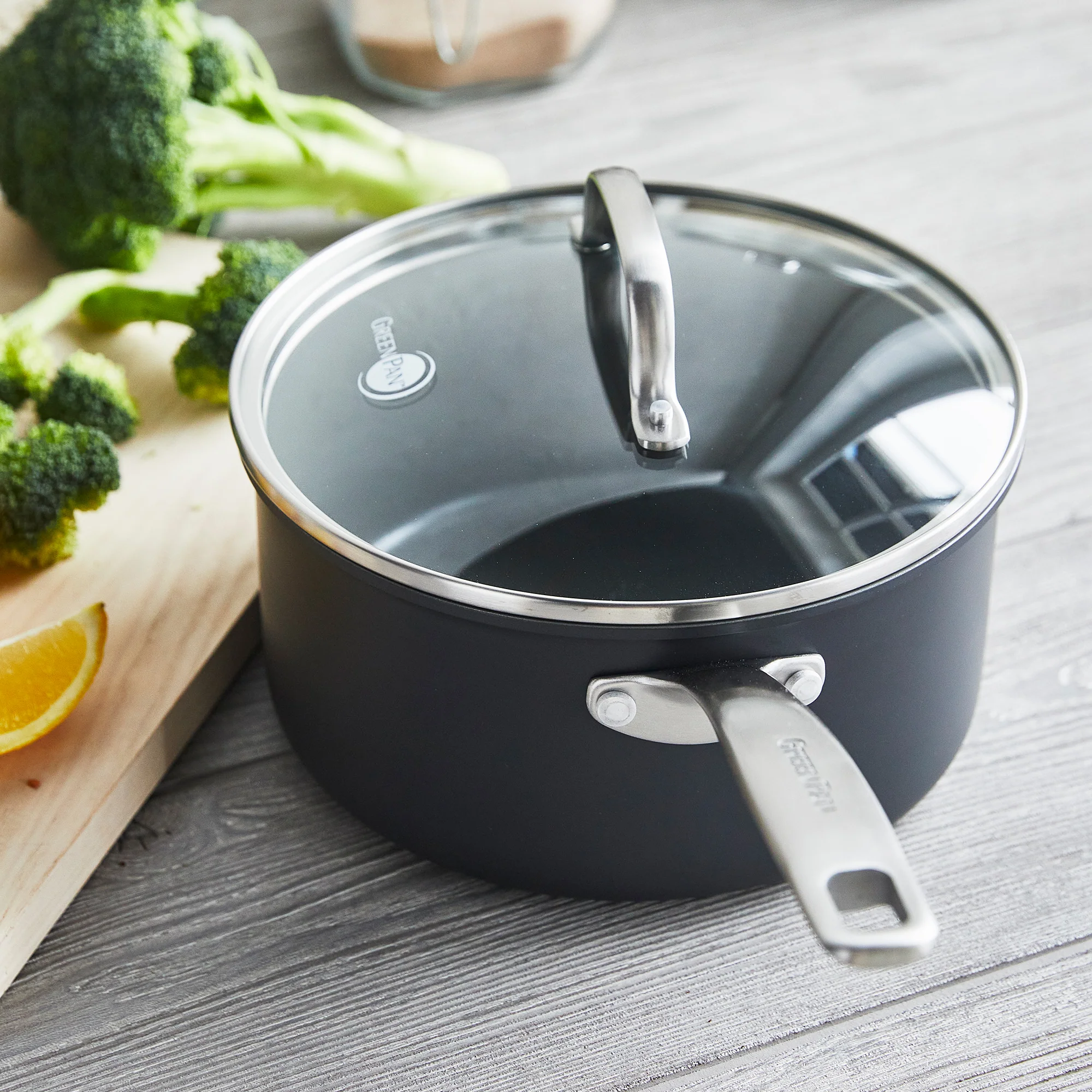 Chatham Nonstick, Ceramic Sauce Pan with Lid, 3 qt - Image 3