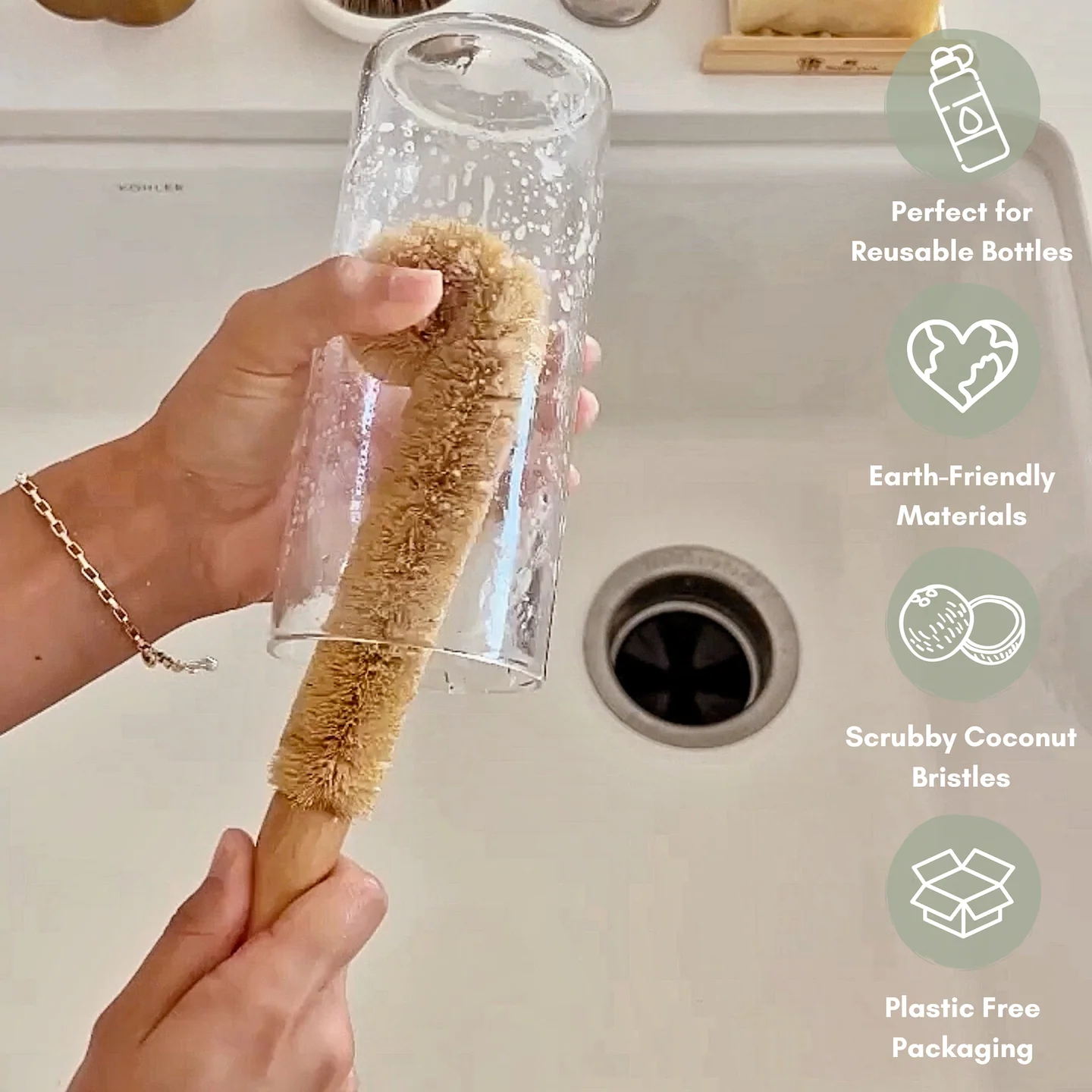 Coconut Bottle Cleaning Brush - Image 4