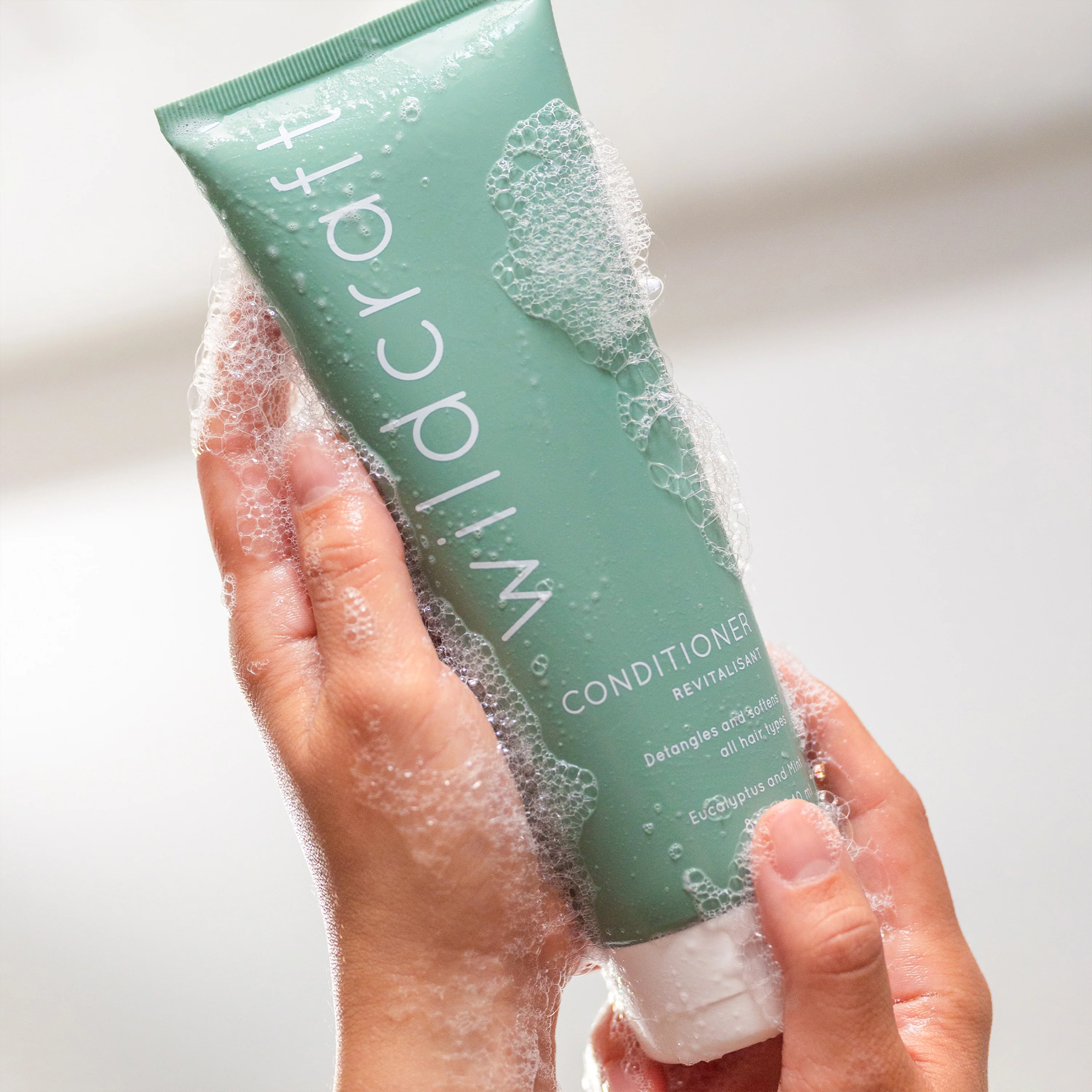 Eucalyptus and Mint Conditioner - Image 4