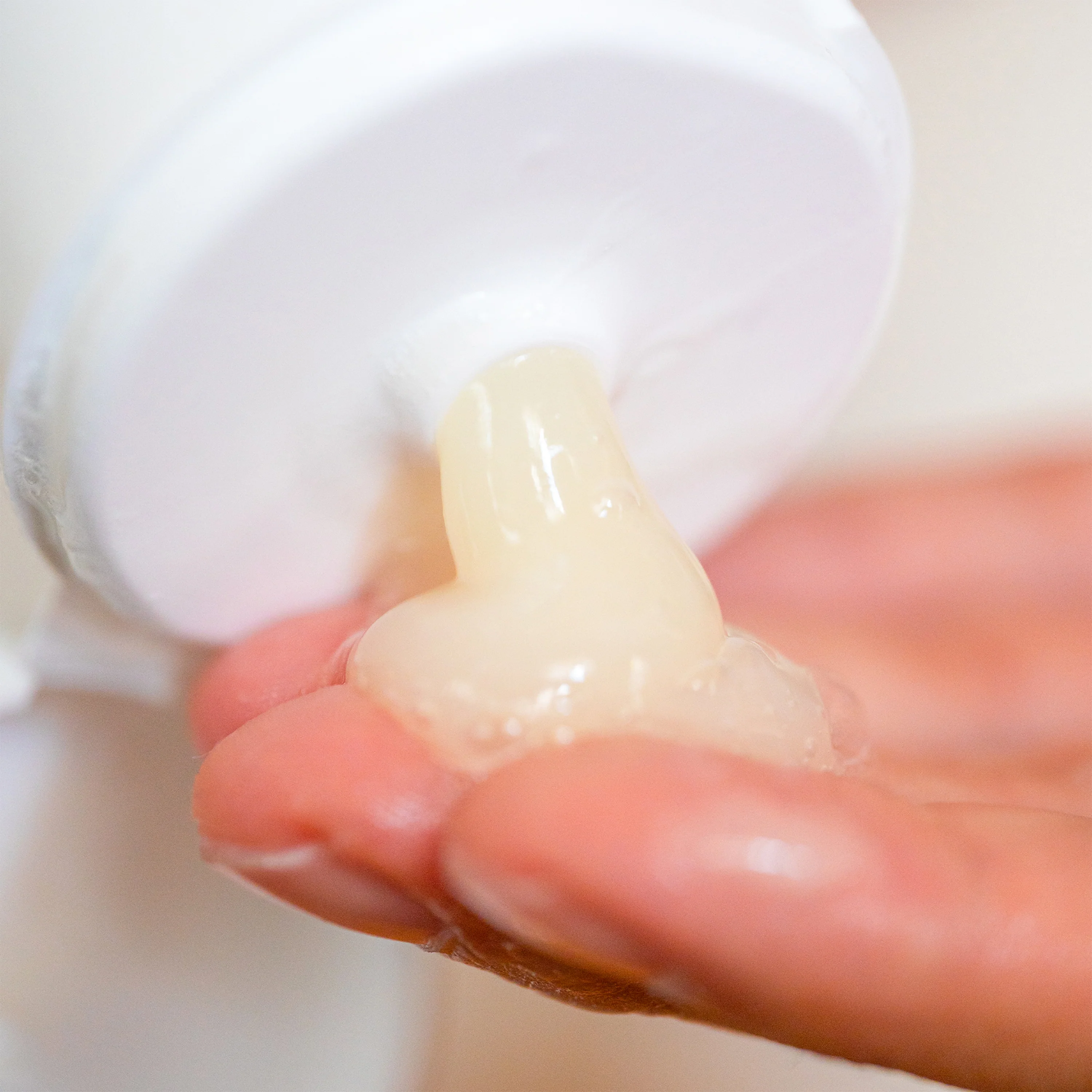 Shampoo - Image 5