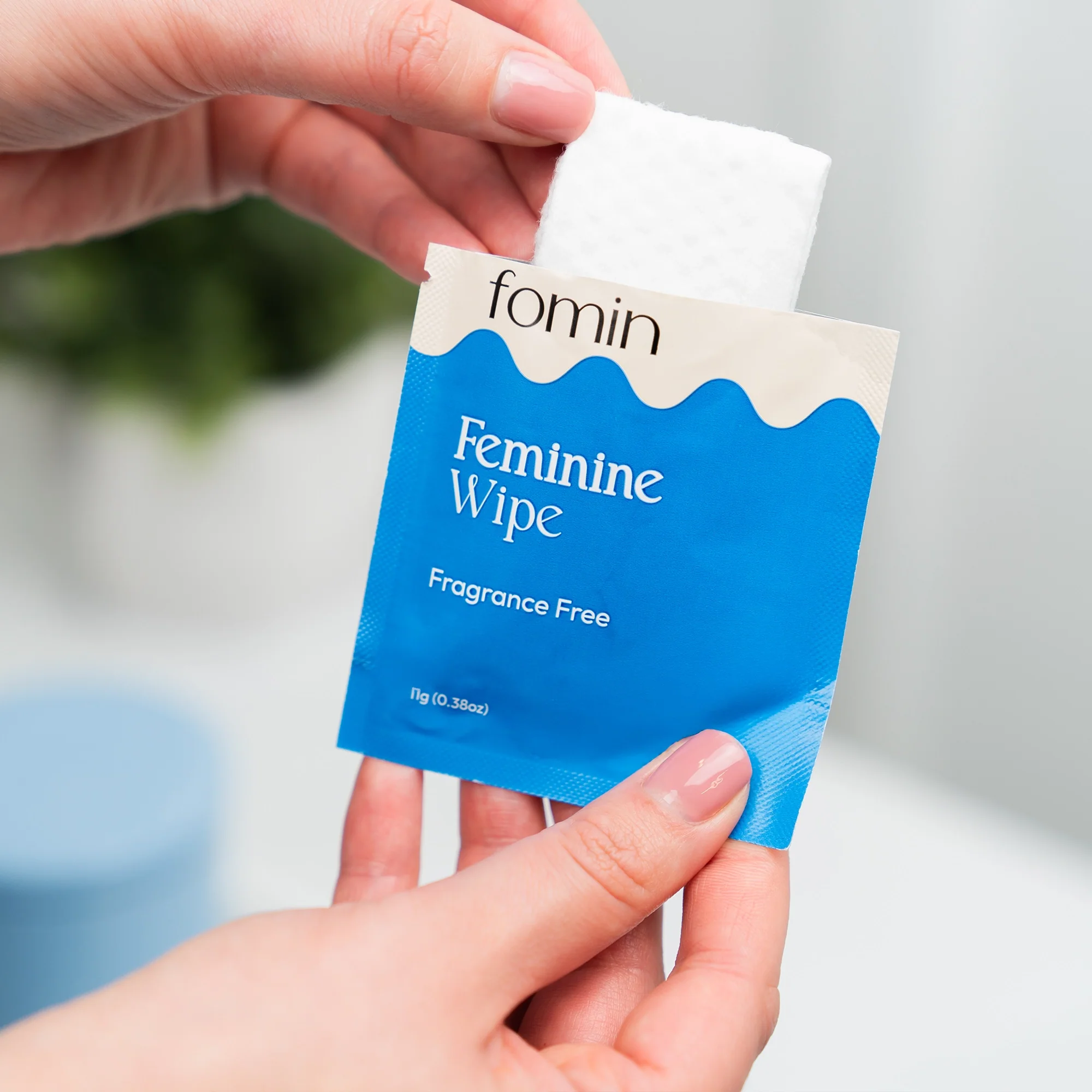 Feminine Wipes - Image 12