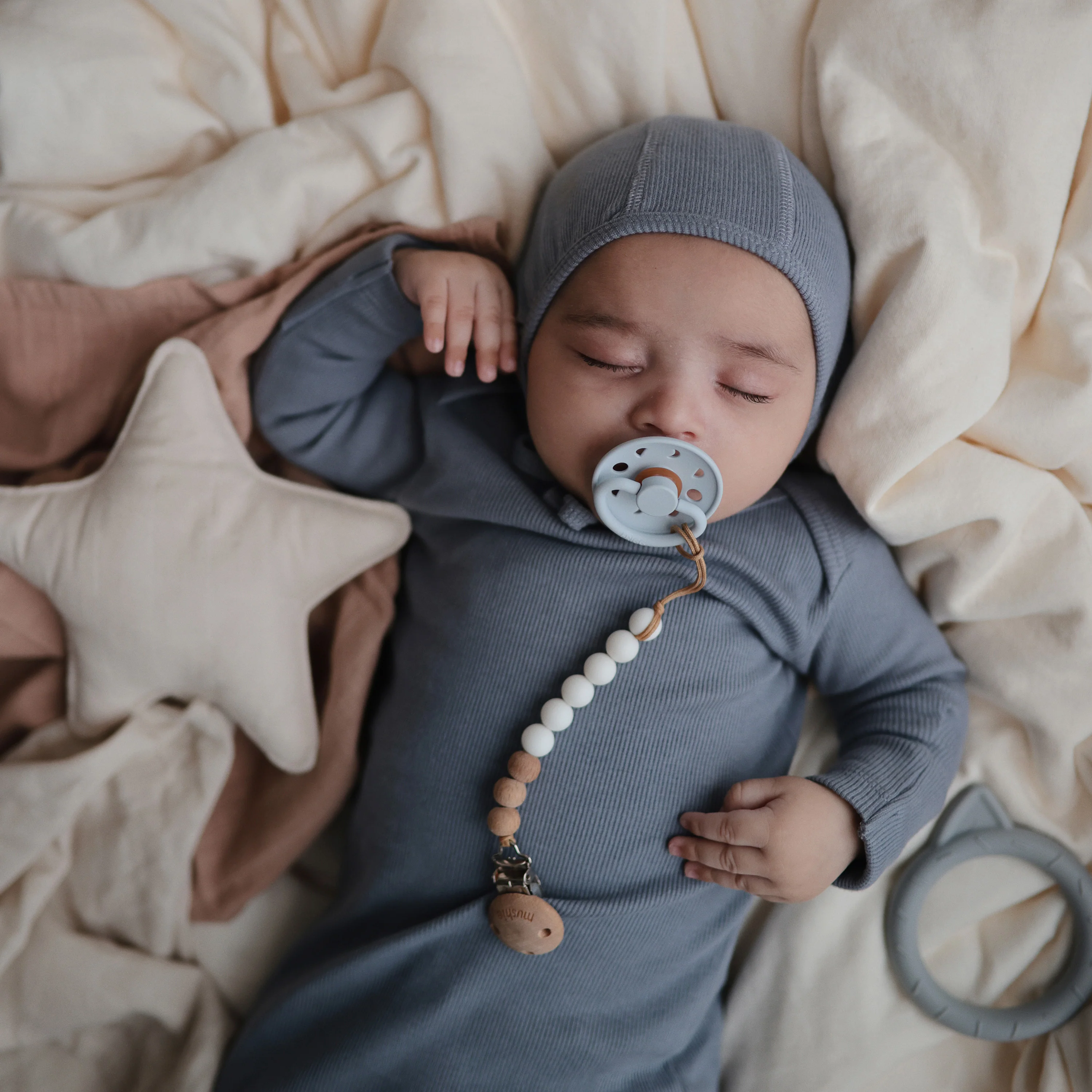 FRIGG Natural Rubber Pacifier – BPA-Free, Baby Safe - Image 17
