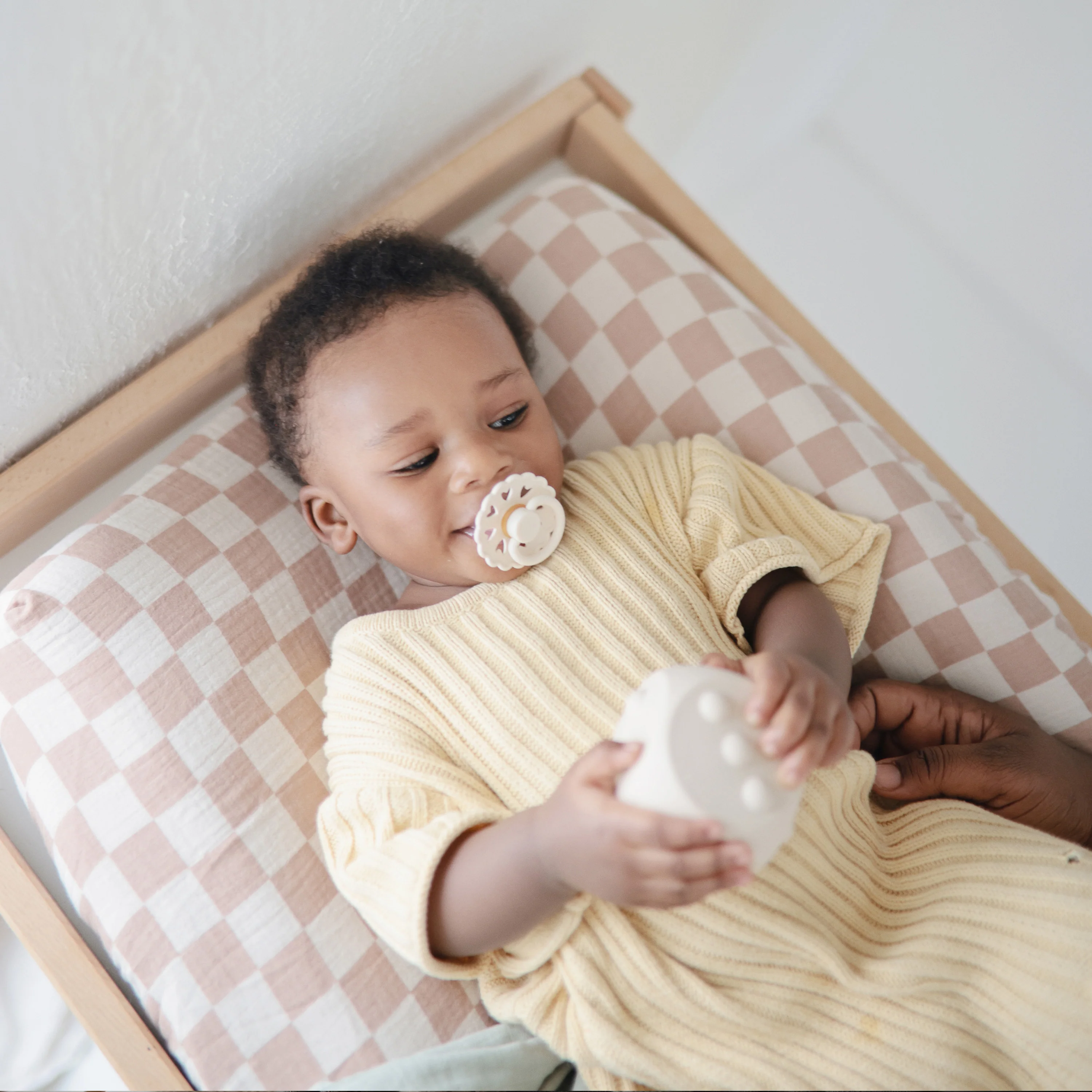 FRIGG Natural Rubber Pacifier – BPA-Free 6-Pack - Image 12