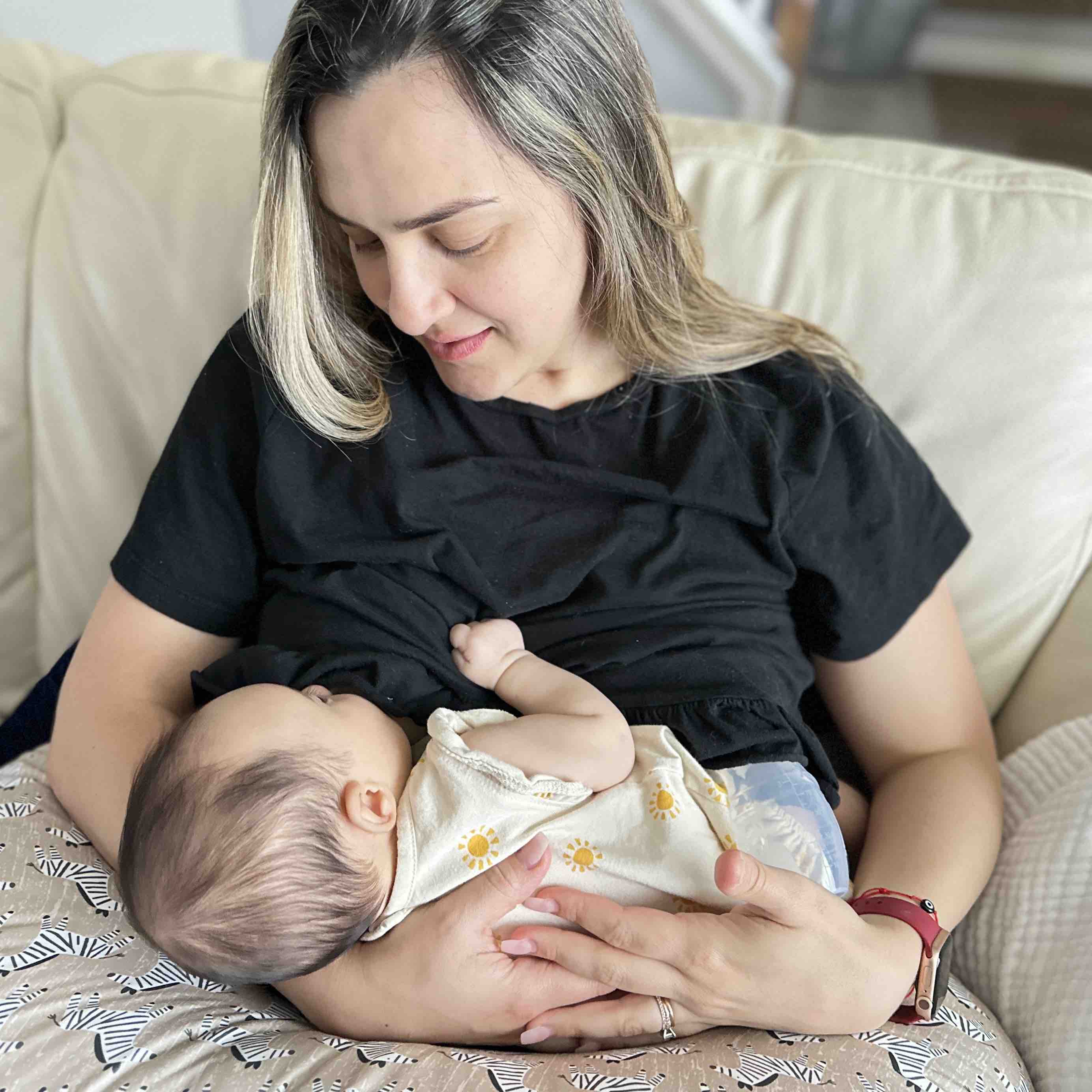 Generation 1 Silicone Breast Pump with Lid - Image 5