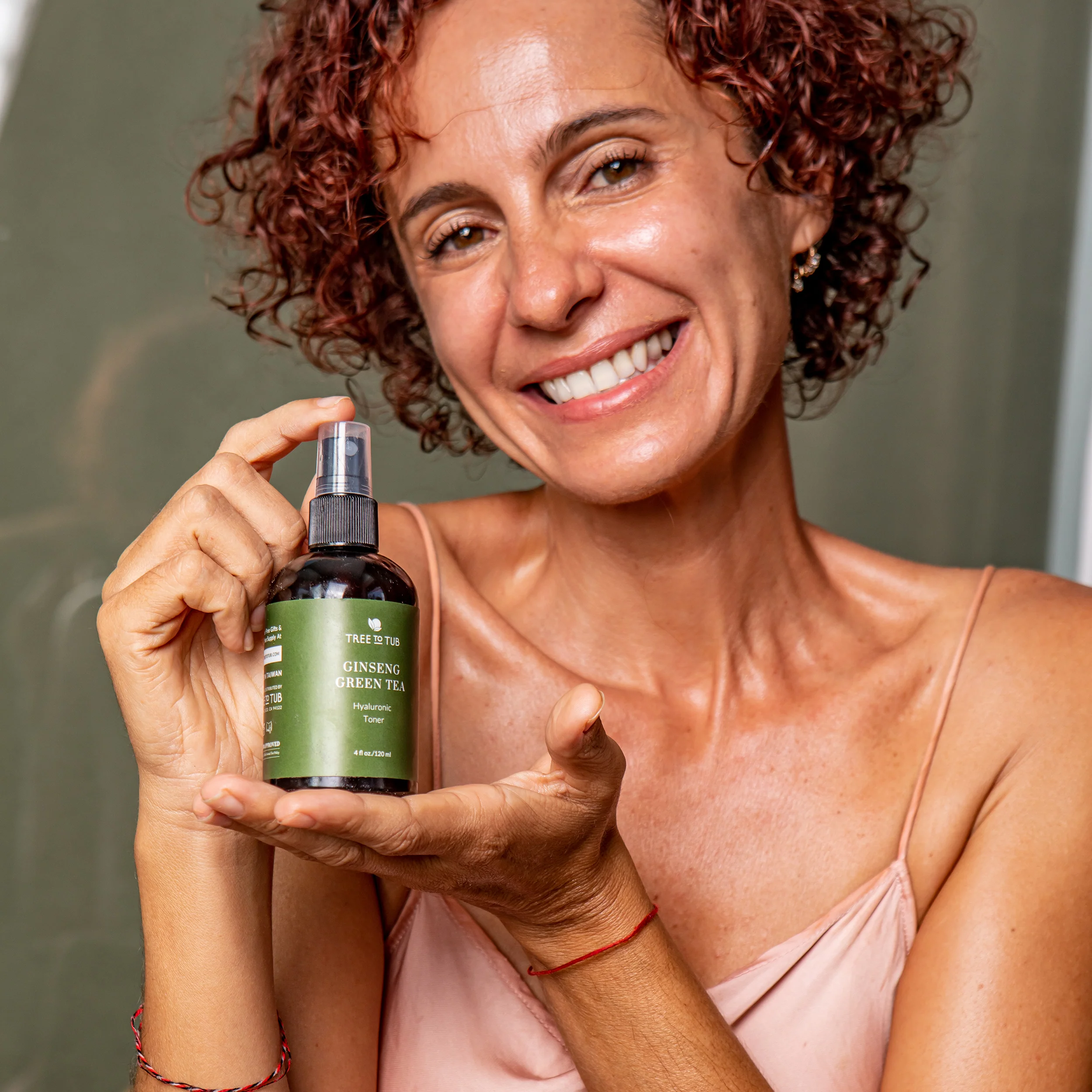 Witch Hazel Toner for Sensitive Skin with Green Tea & Ginseng - Image 3