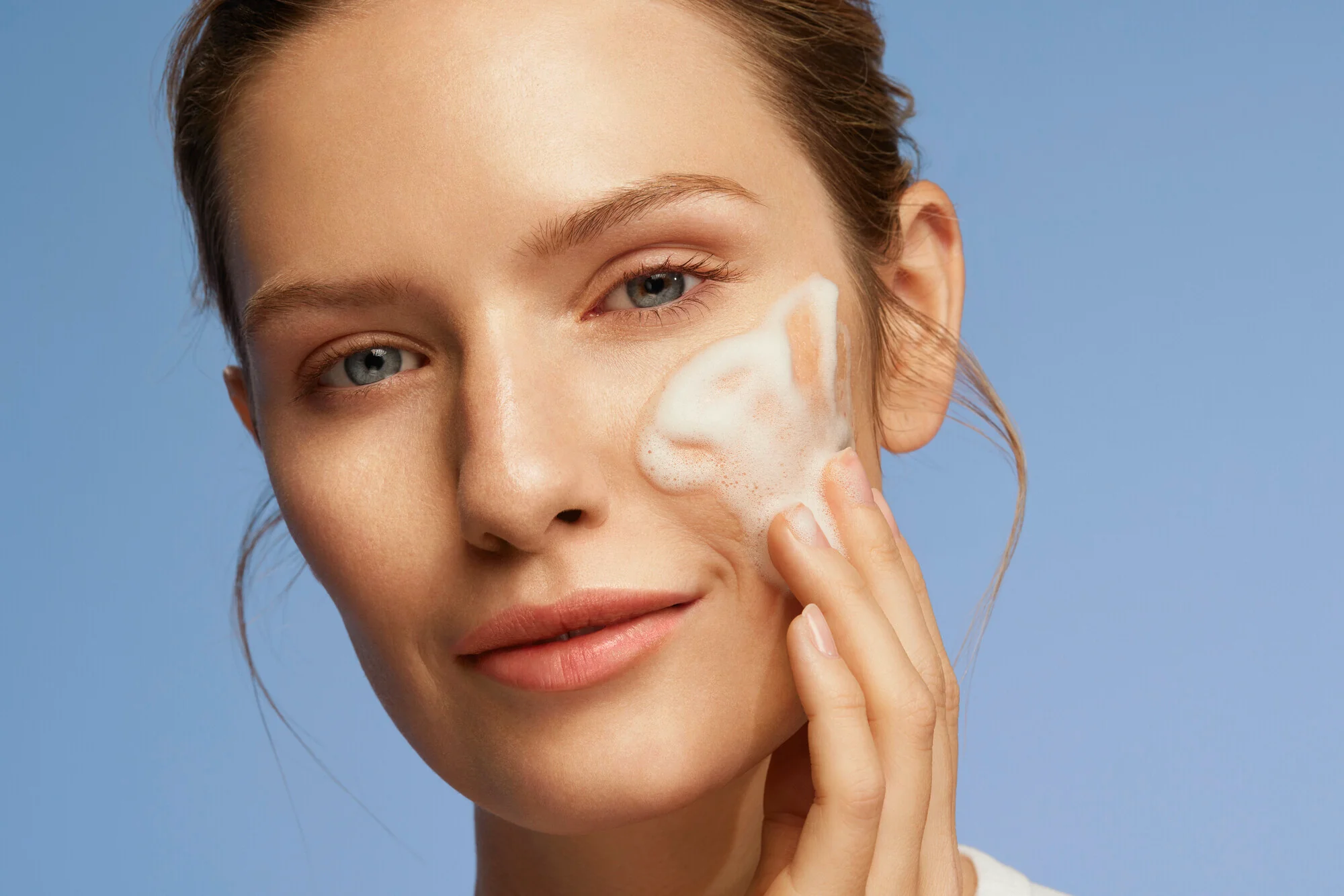Gentle Cleansing Foam - Image 3