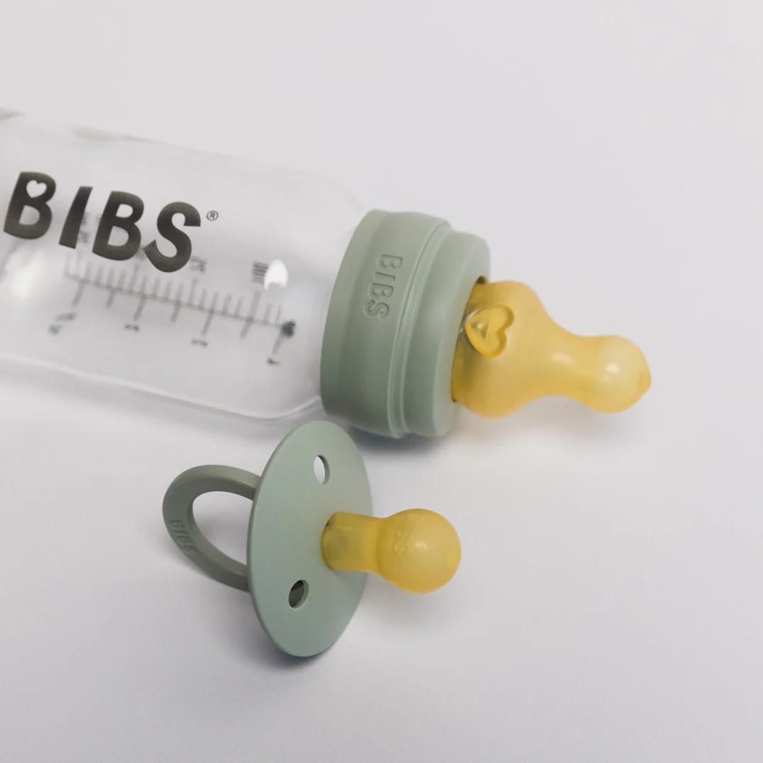 Glass Baby Bottle with Natural Rubber Nipple Set - Medium Flow 2+ Months - Image 11
