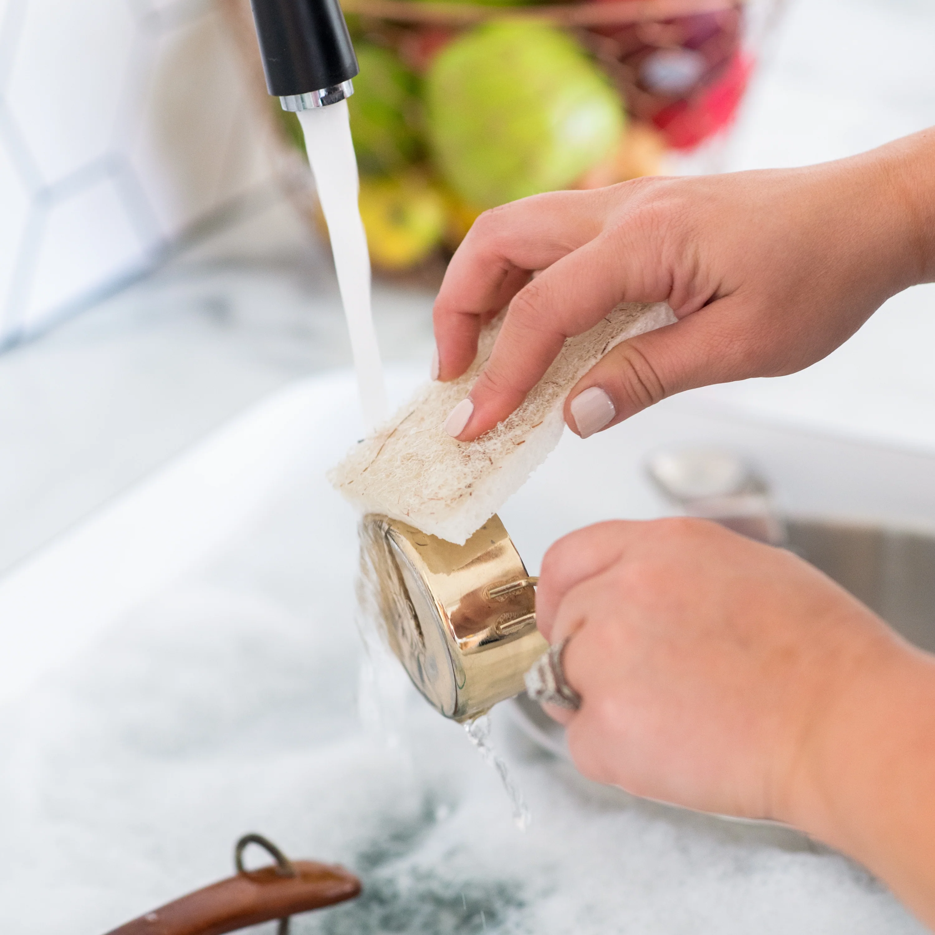 Heavy Duty Coconut Scrubber Sponge - Image 4