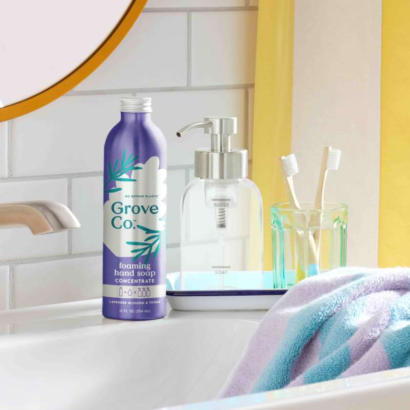 Hydrating Hand Soap, Refill - Softens Hands with Every Wash - Image 21