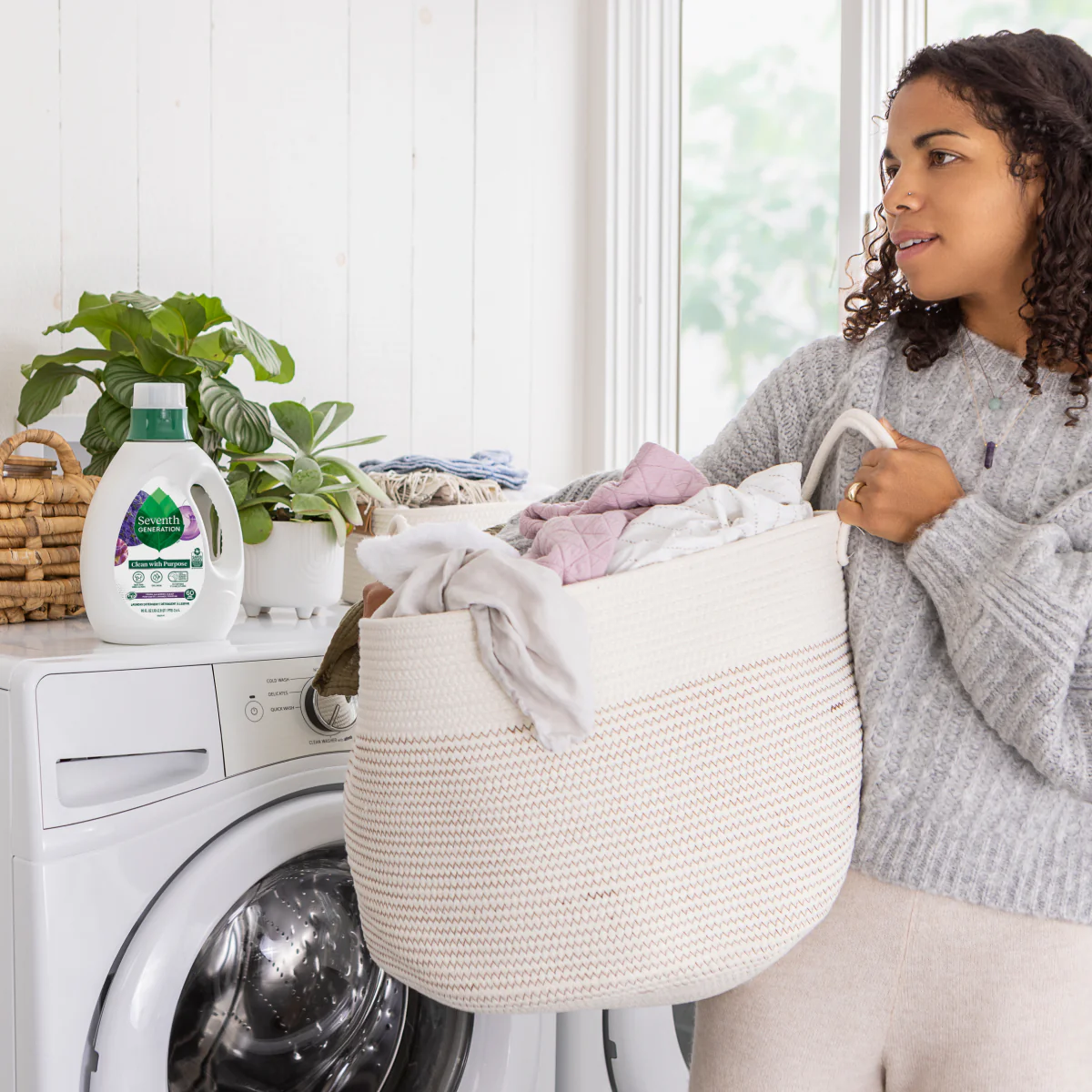 Liquid Laundry Detergent - Image 13