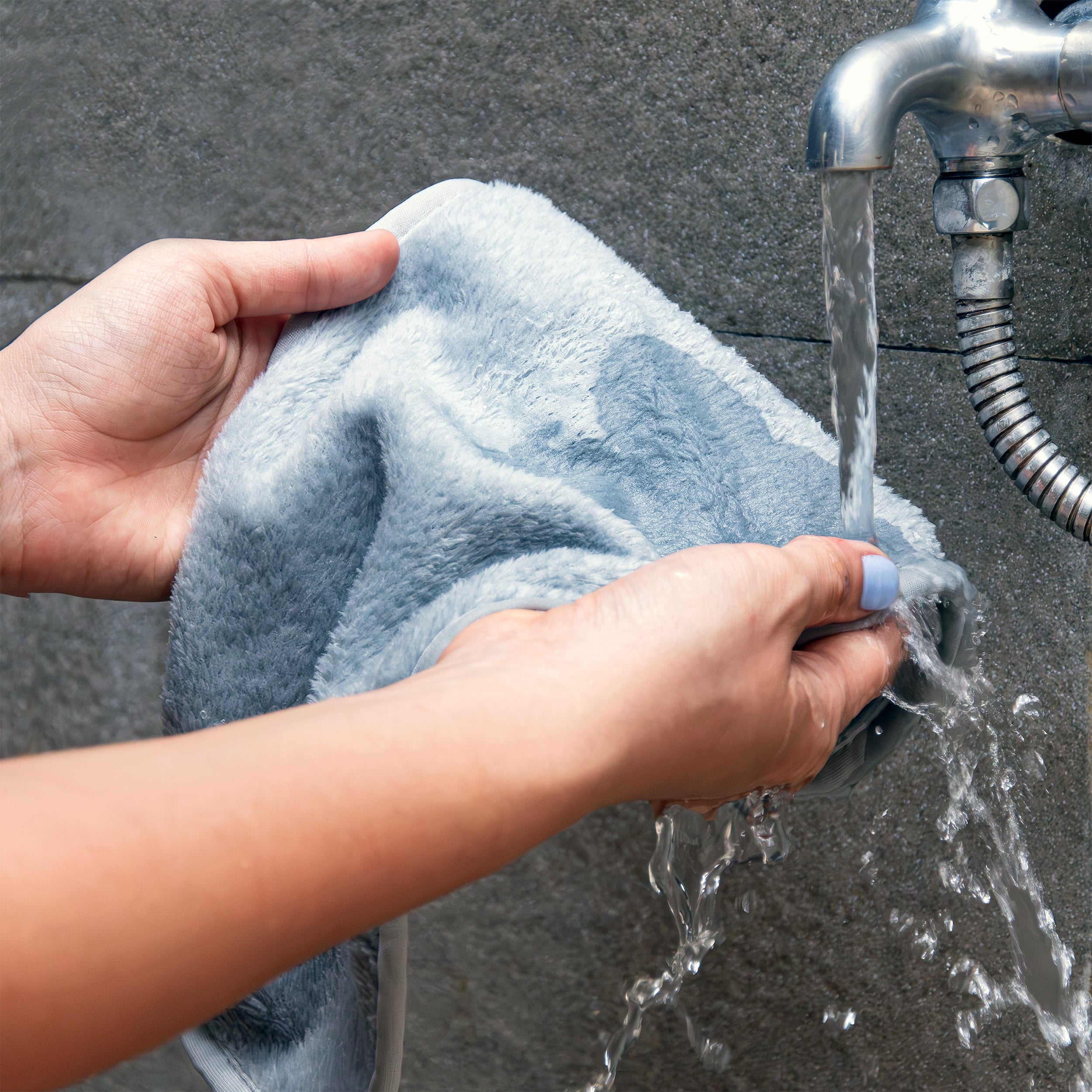 Makeup Remover Towel - Image 15