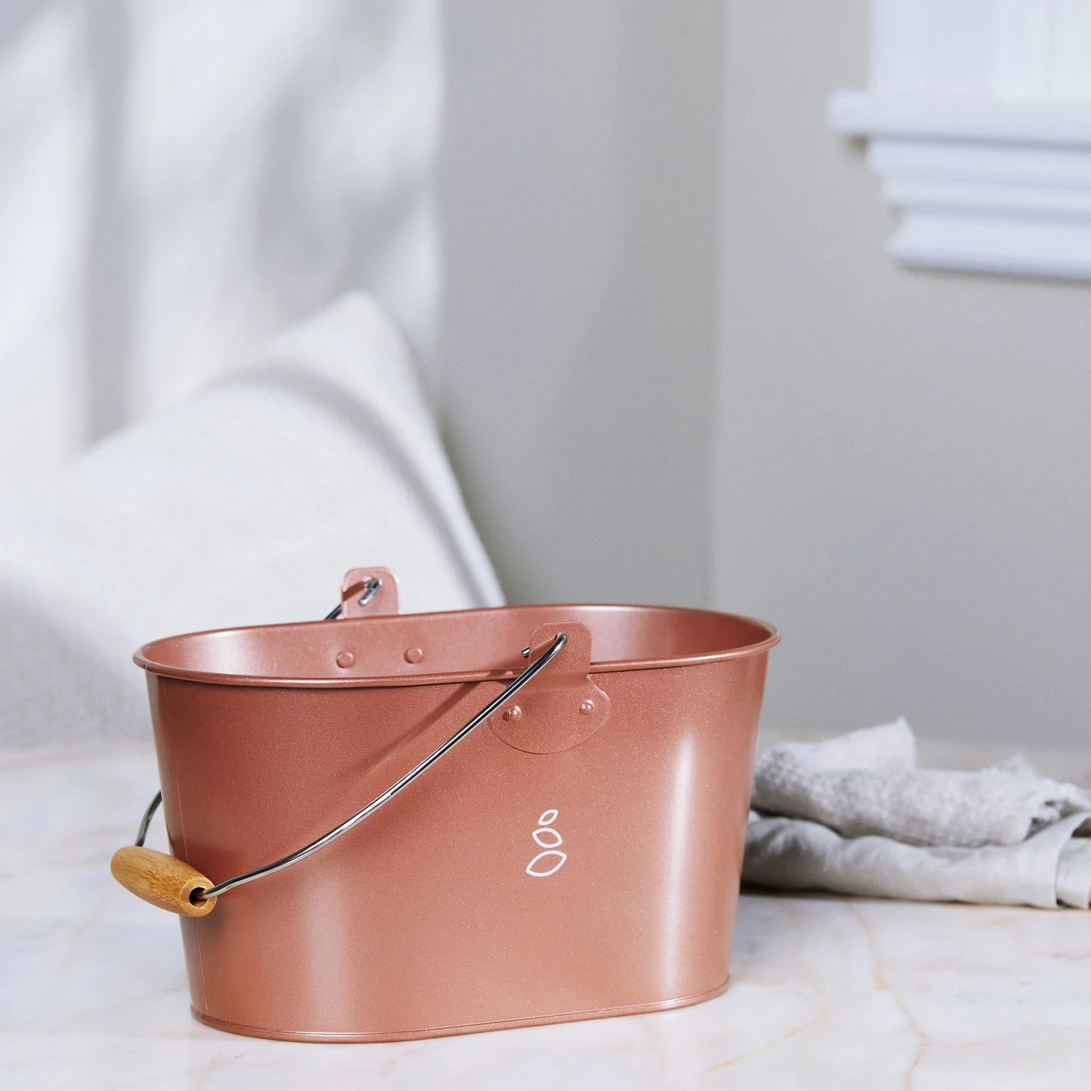 Matte Cleaning Caddy - Image 20