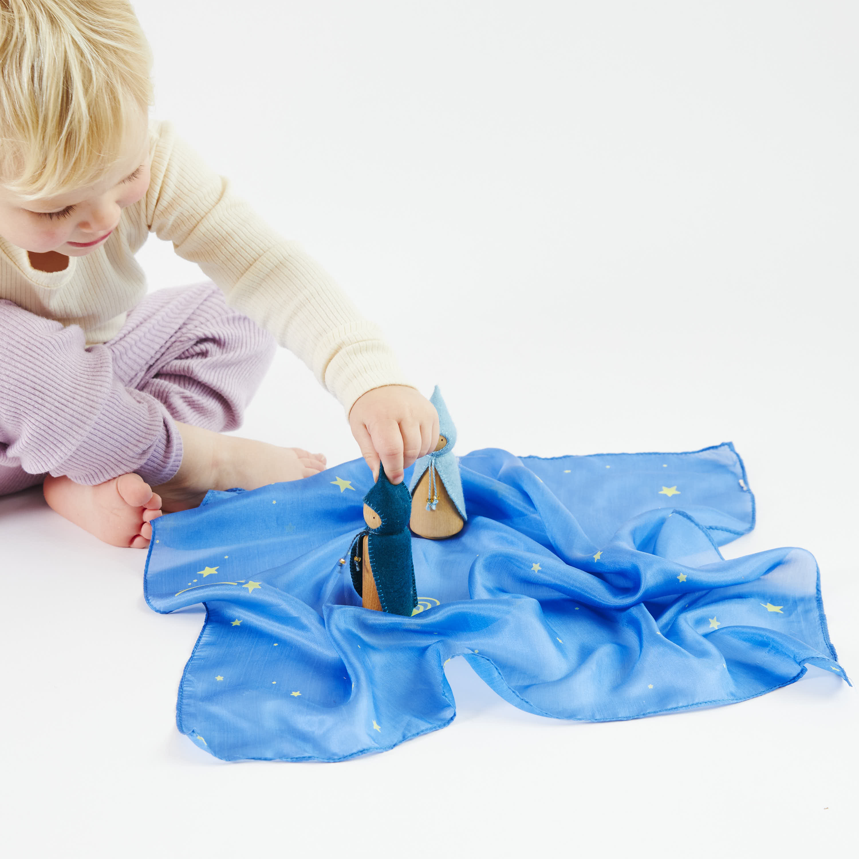Mini Playsilk for Open-Ended, Imaginative Play - Image 3