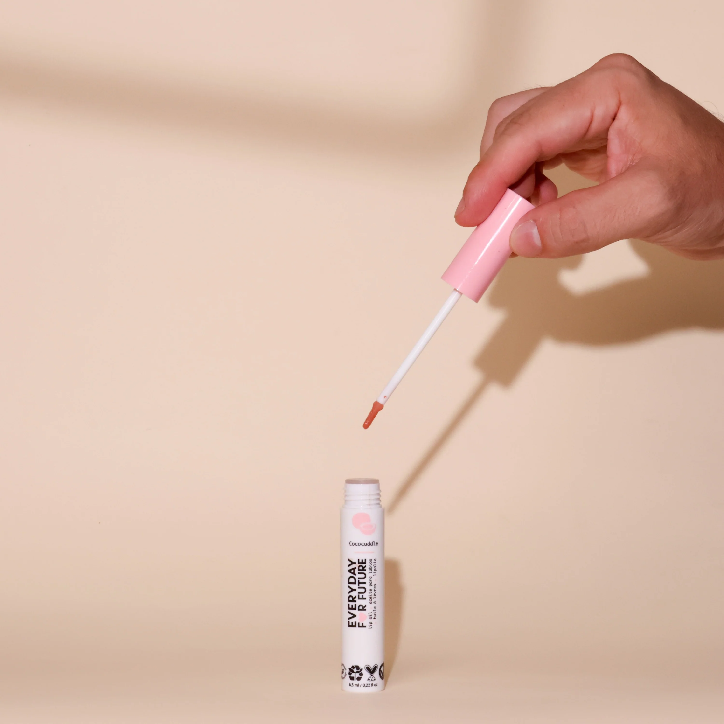 Moisturizing & Non - Sticky Coconut Lip Oil - Image 6