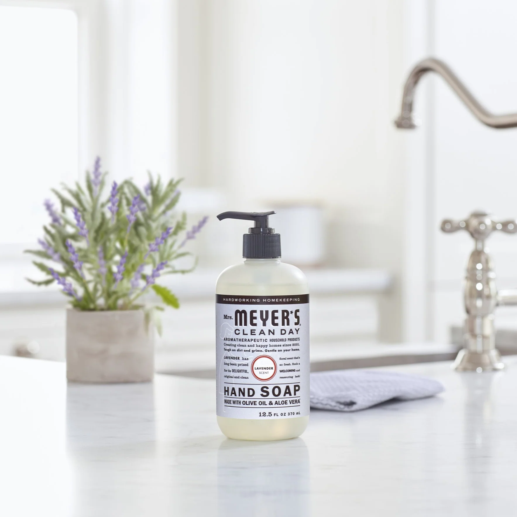 Hand Soap - Image 26