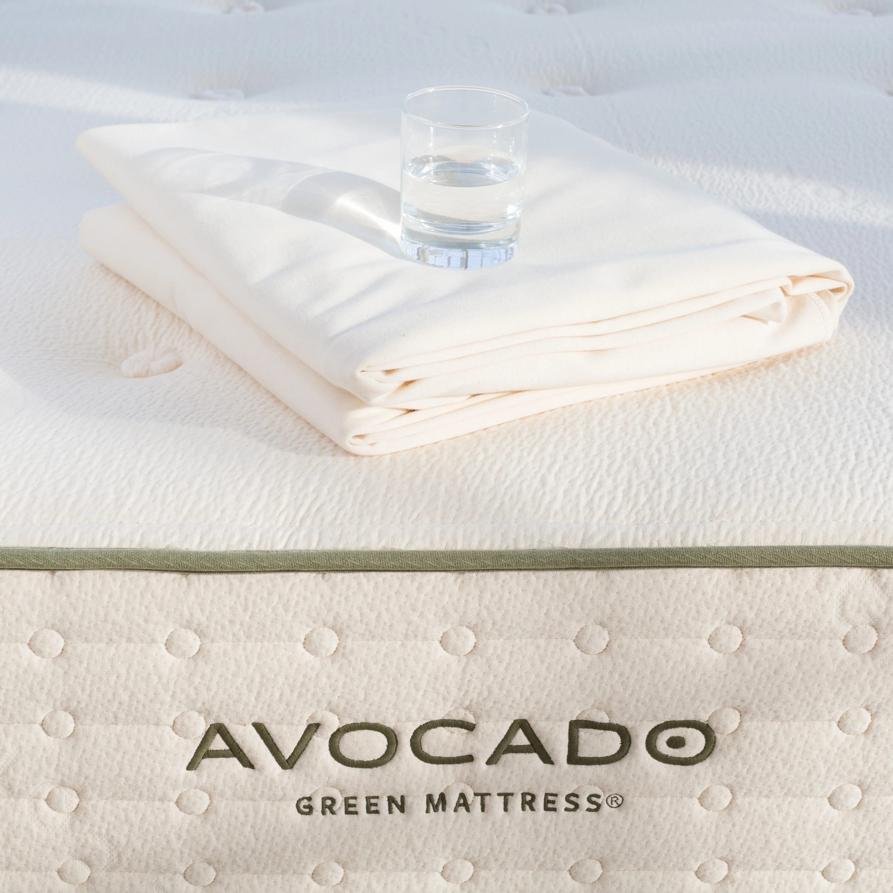 Organic Waterproof Mattress Protector - Image 6