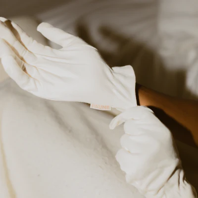 Overnight Hydration Gloves - Image 7