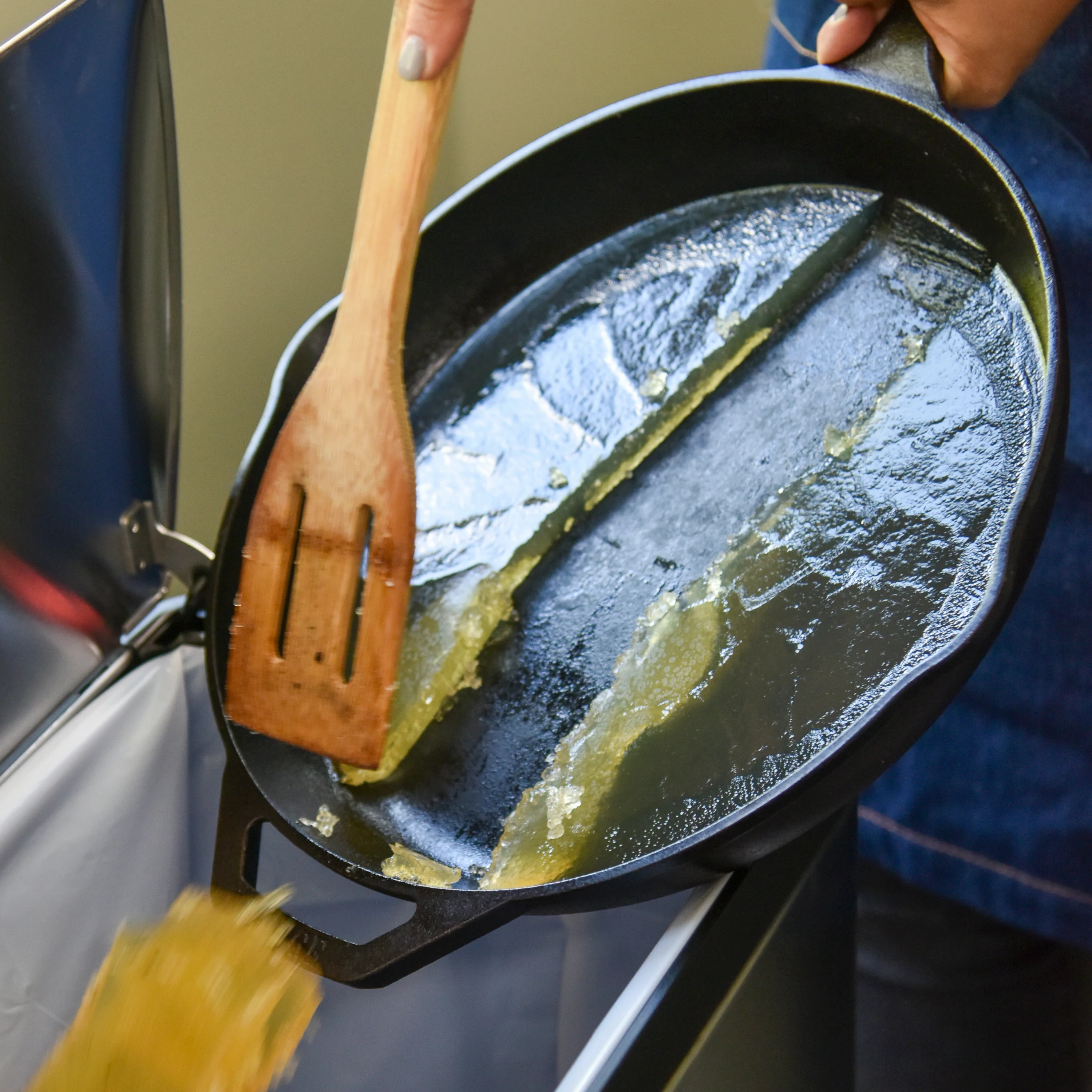 Pan Fry Used Cooking Oil Solidifier Powder - Image 5