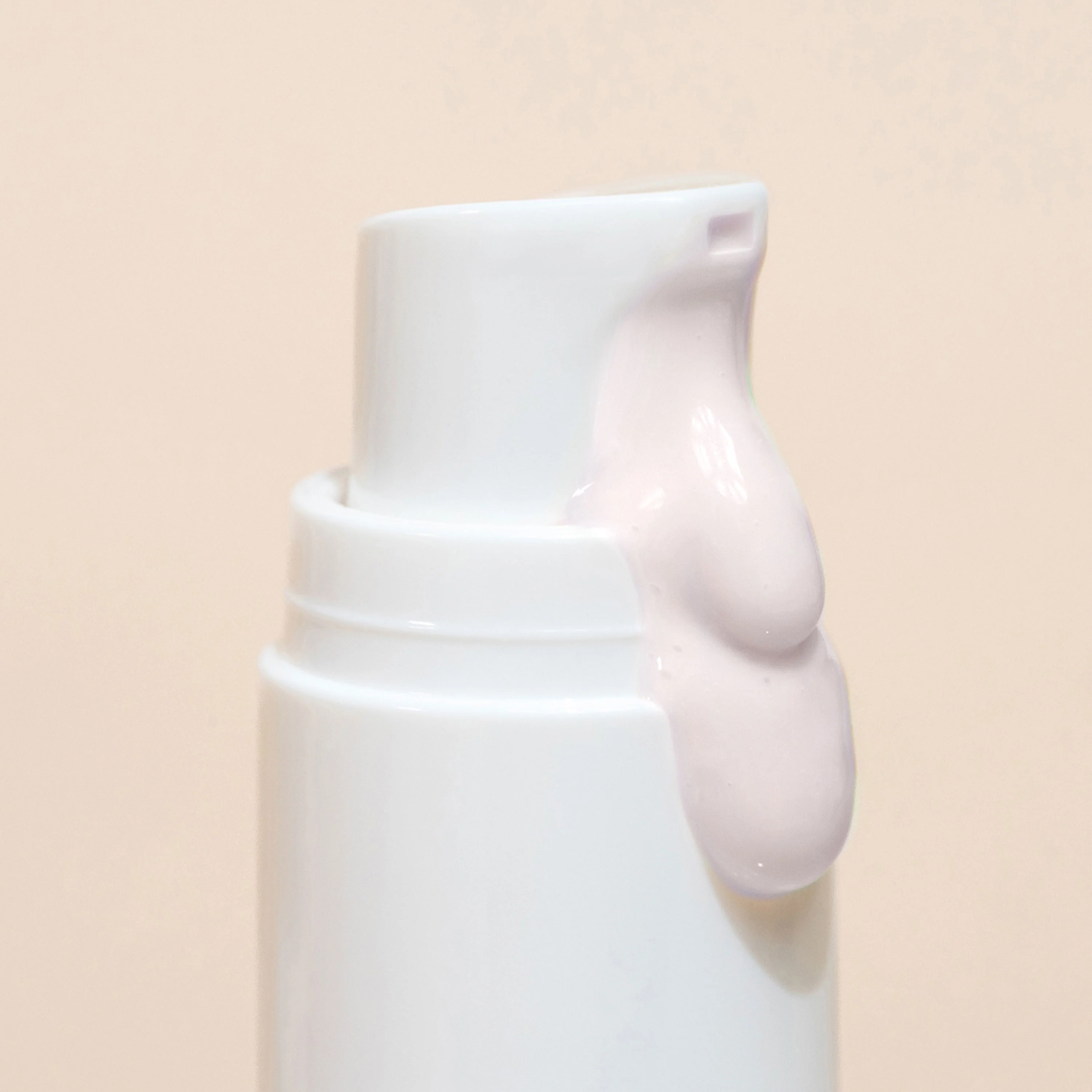 Pure Radiance Vitamin C Eye Cream - Image 4