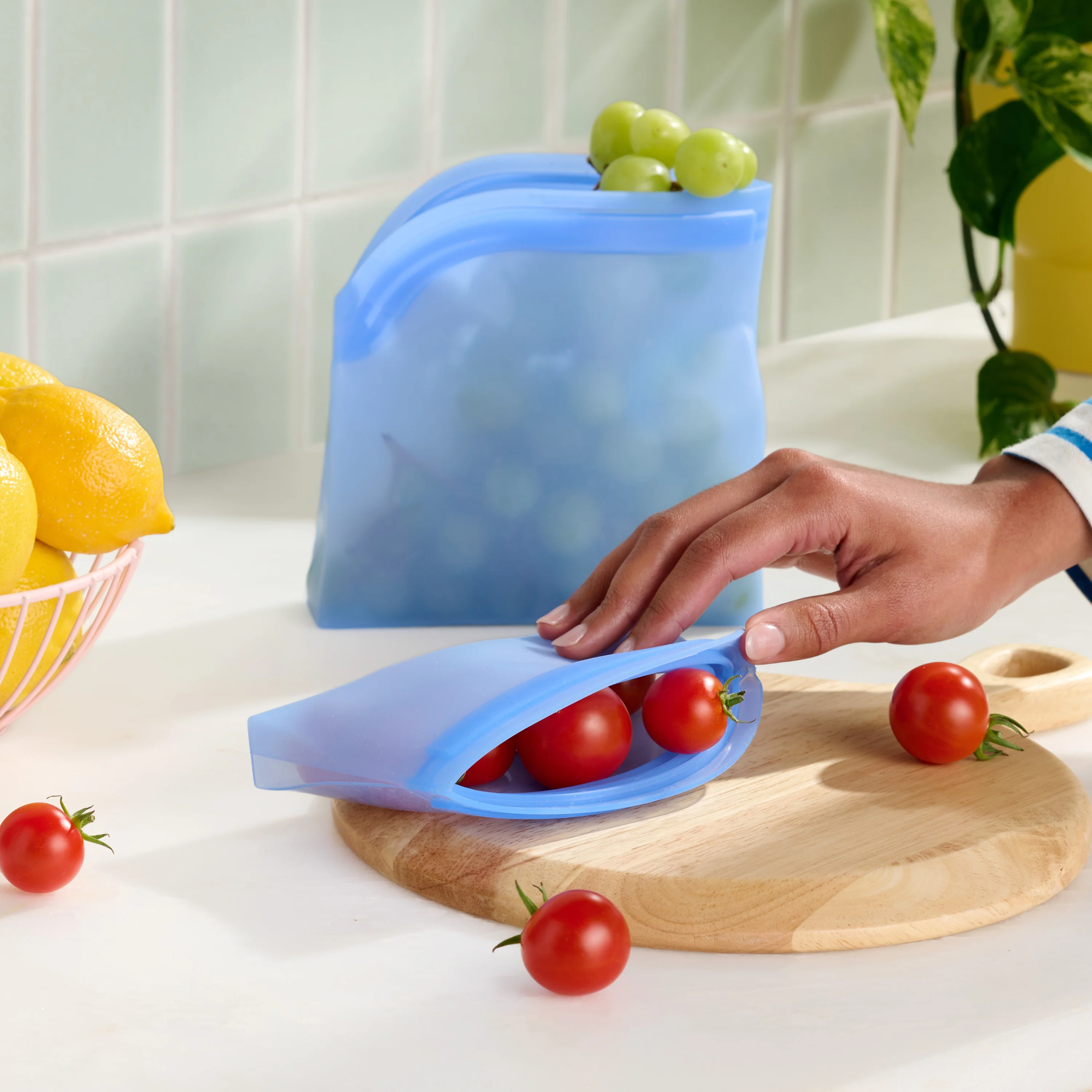 Reusable Silicone Bag - Image 4