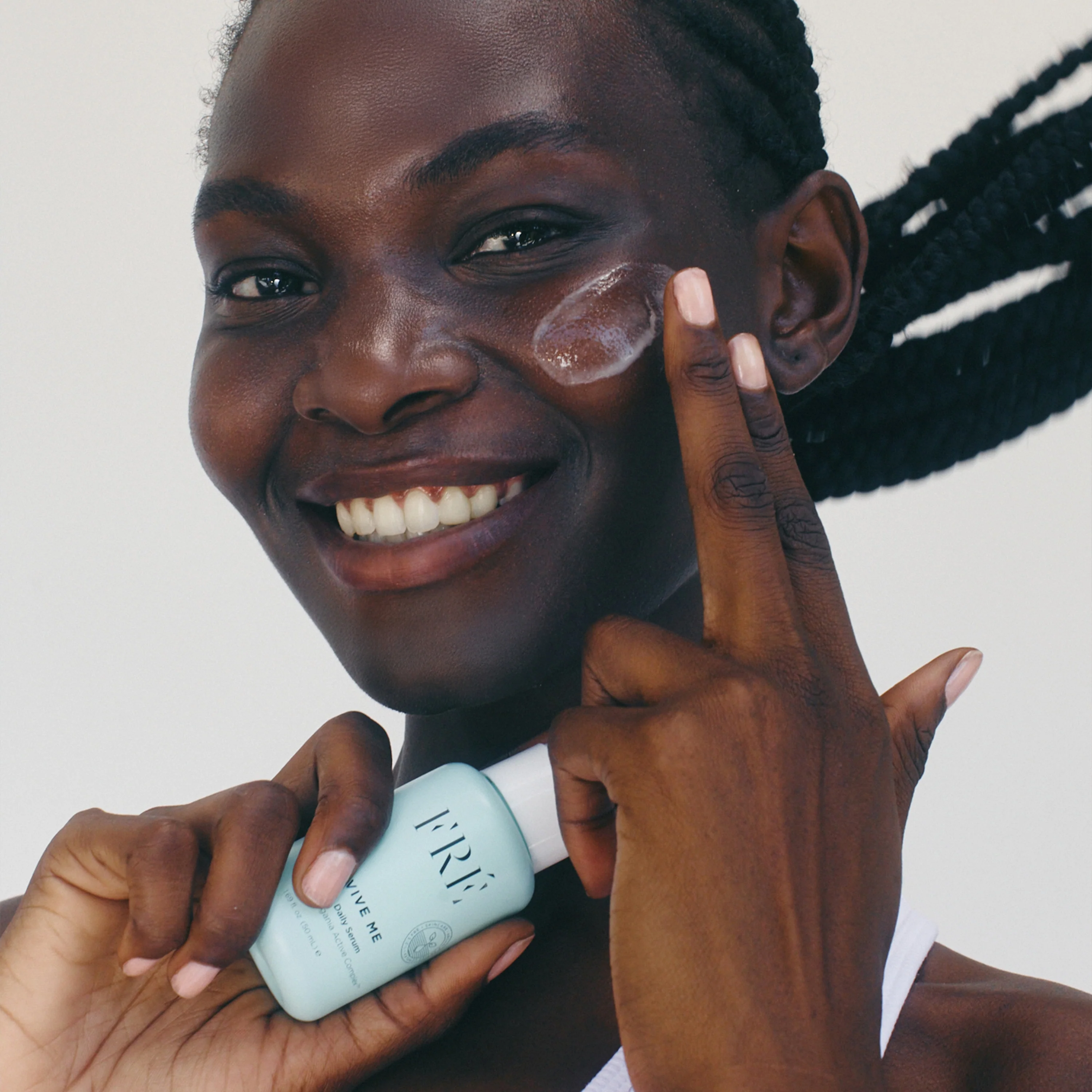 REVIVE ME Firming Daily Serum - Image 4