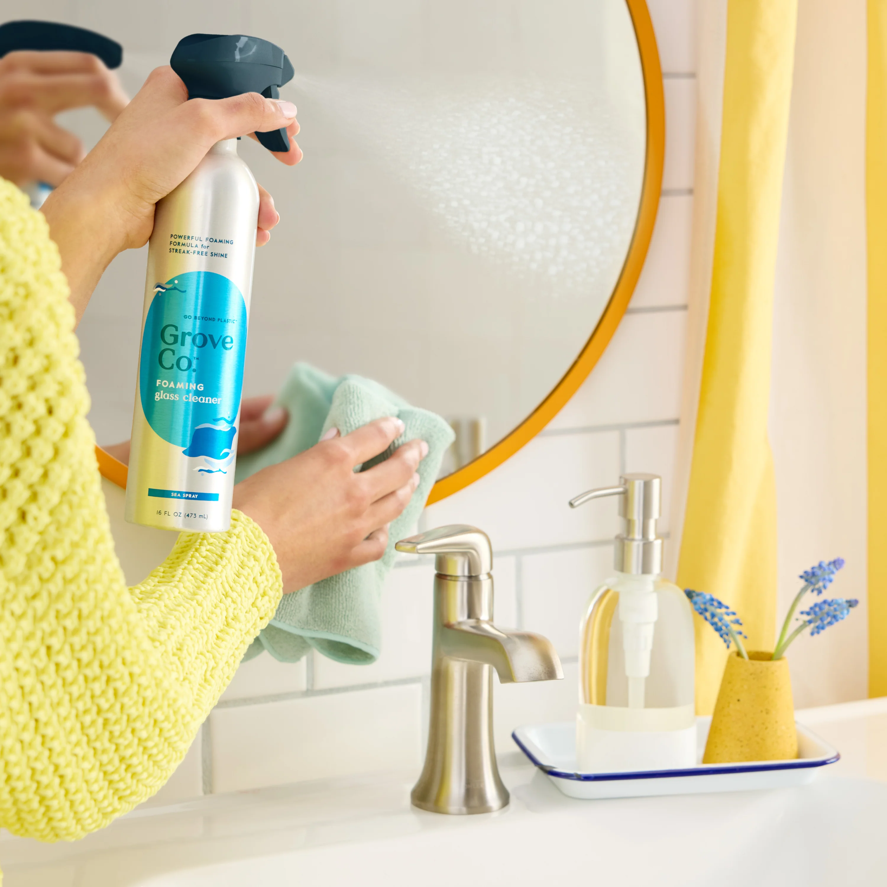 Foaming Glass Cleaner - Image 4
