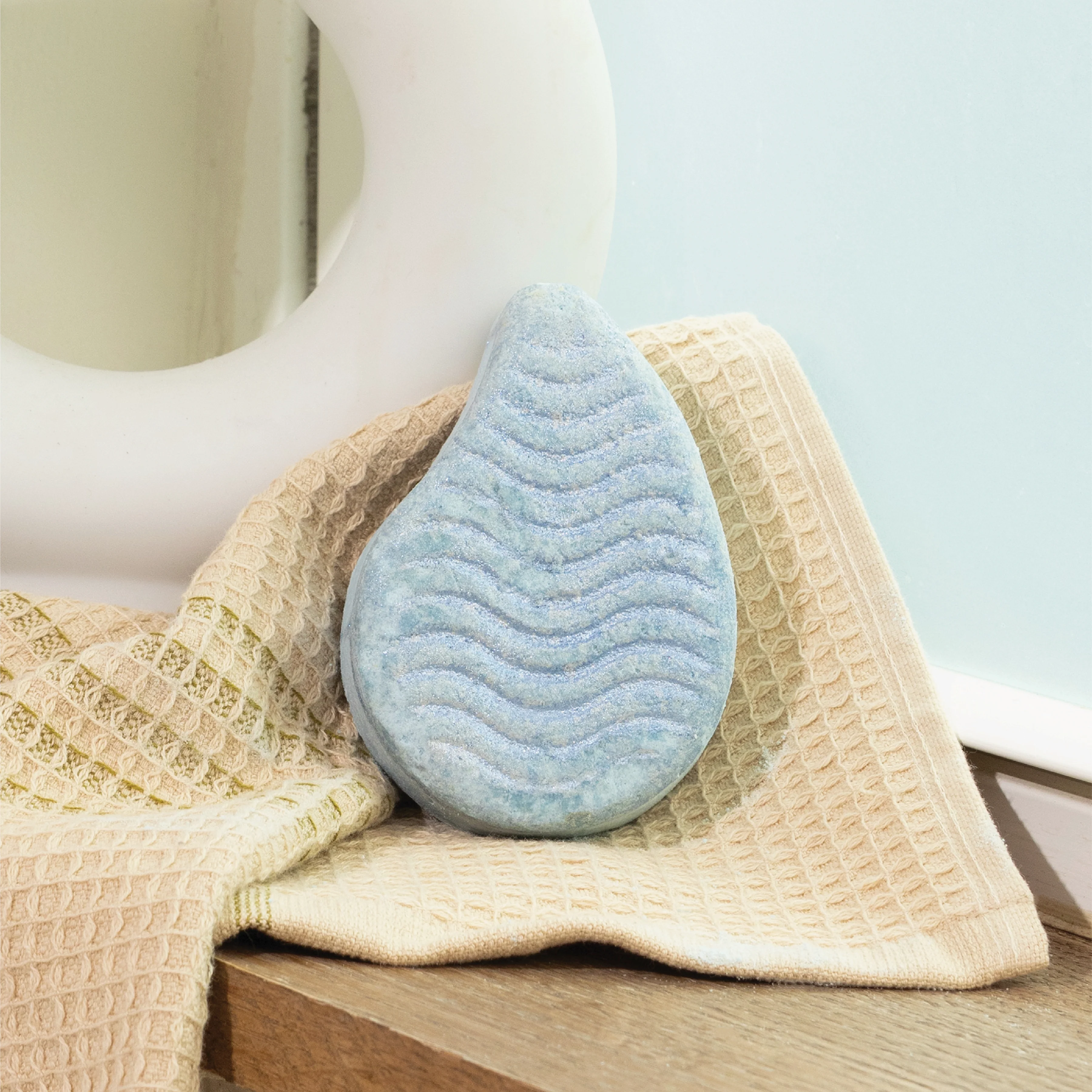 Sand & Sea Bath Bomb - Image 5