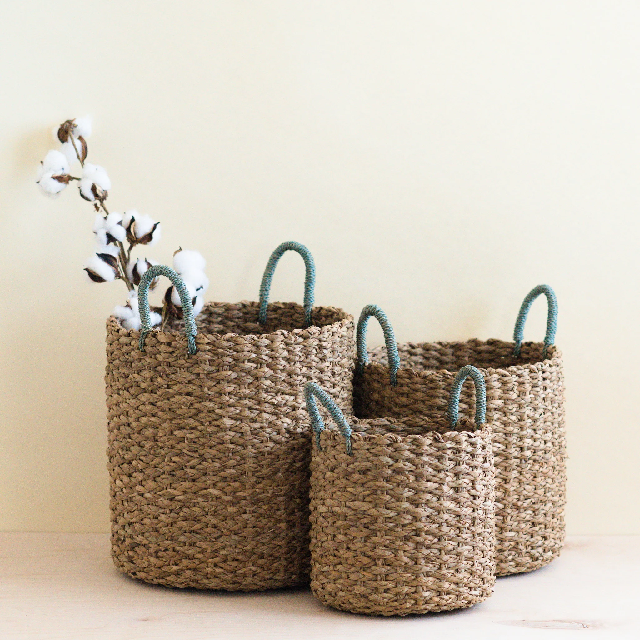 Seagrass Cylinder Basket with Handles, Set of 3 - Image 3