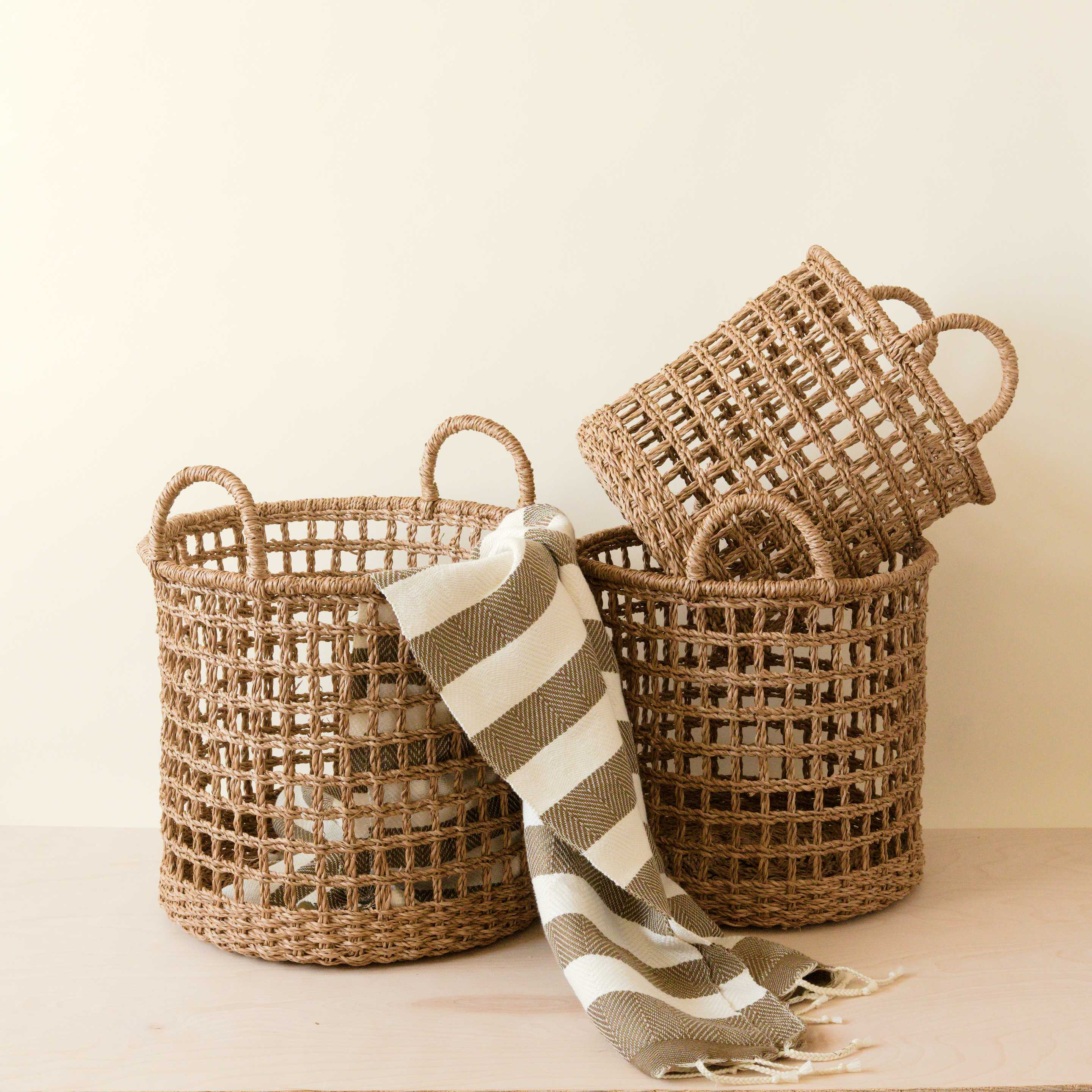Seagrass Rope Open Weave Cylinder Basket with handles, nested set of 3 - Image 5