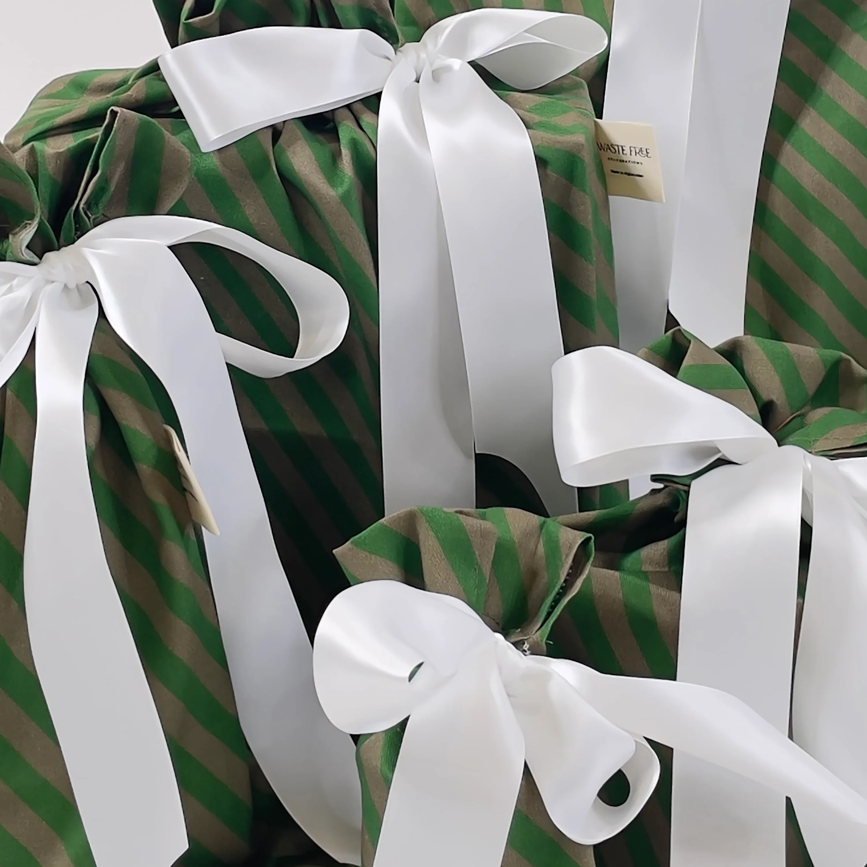 Set of 5 Reusable Gift Bags - Image 7