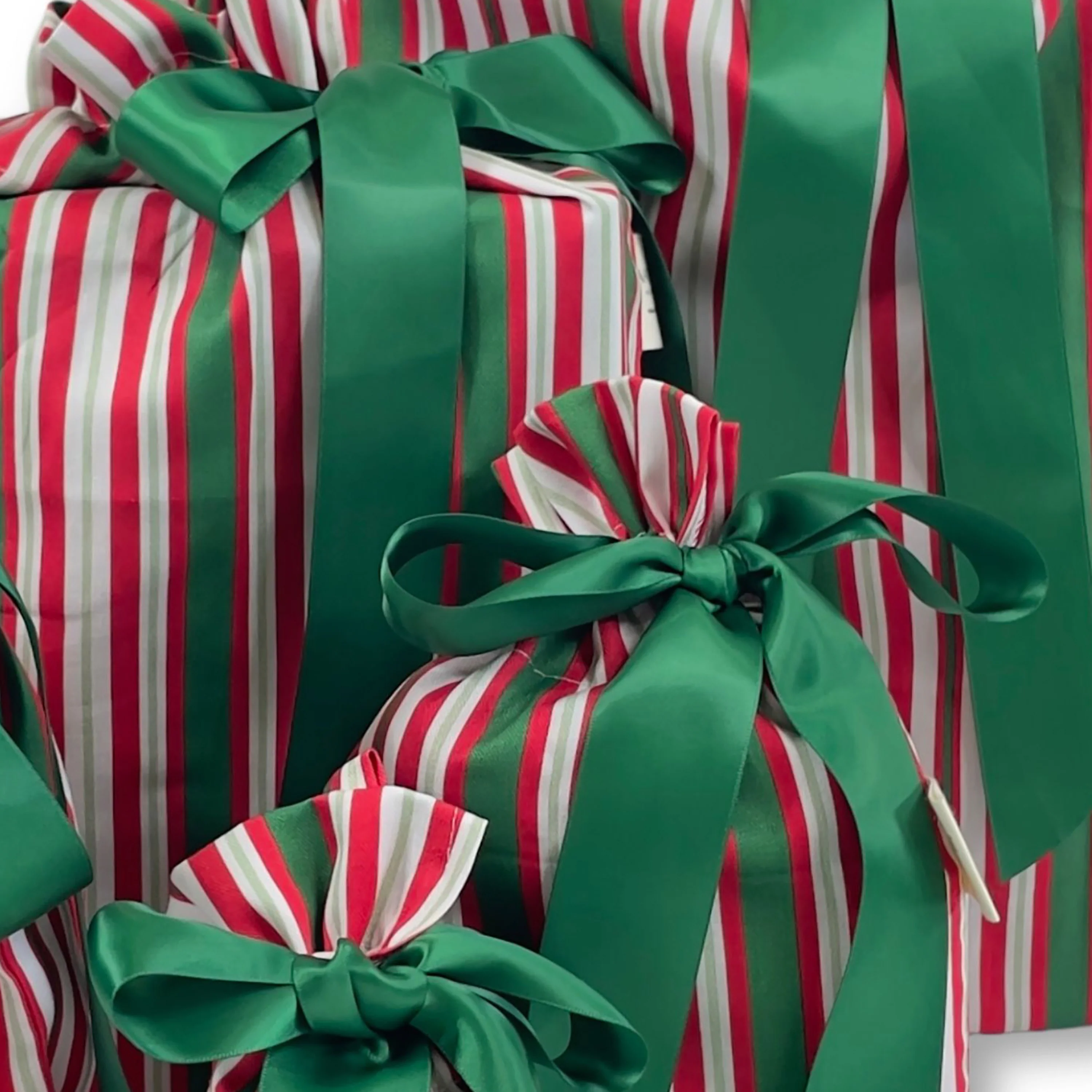 Reusable Gift Bags, Set of 5 - Image 7