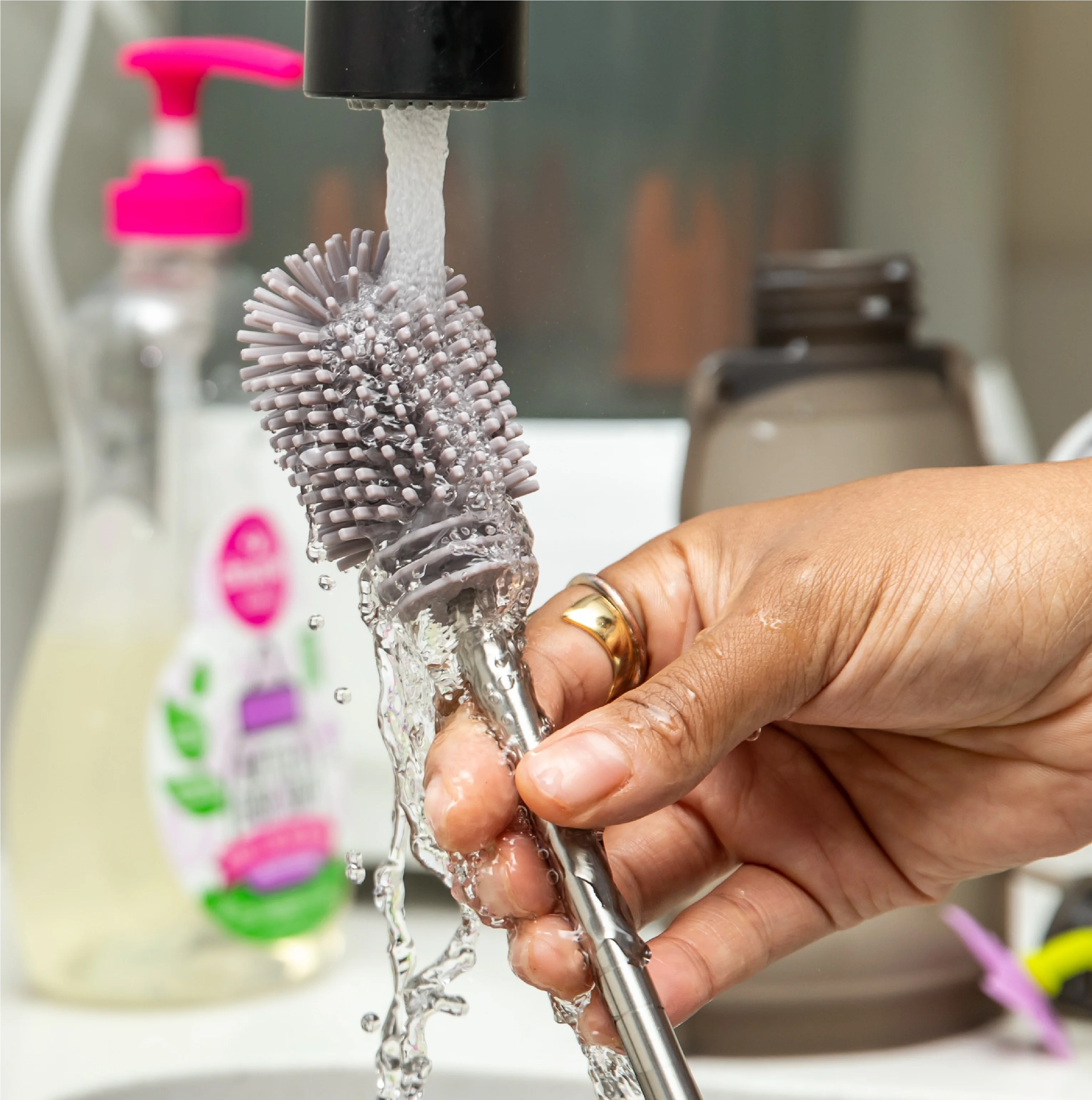 Double-Ended Silicone Cleaning & Bottle Brush - Image 7