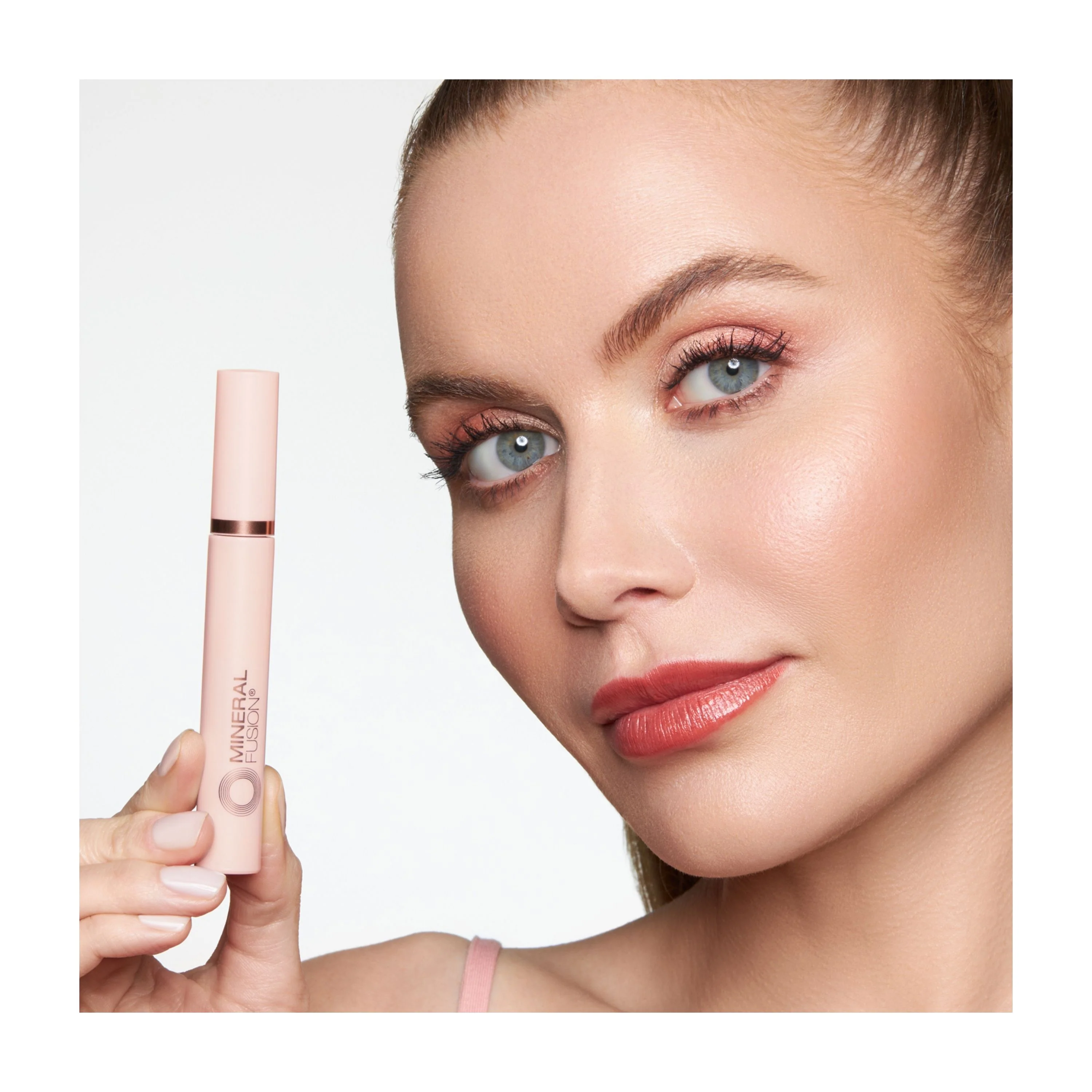 So Classy Volume Mascara - Image 4
