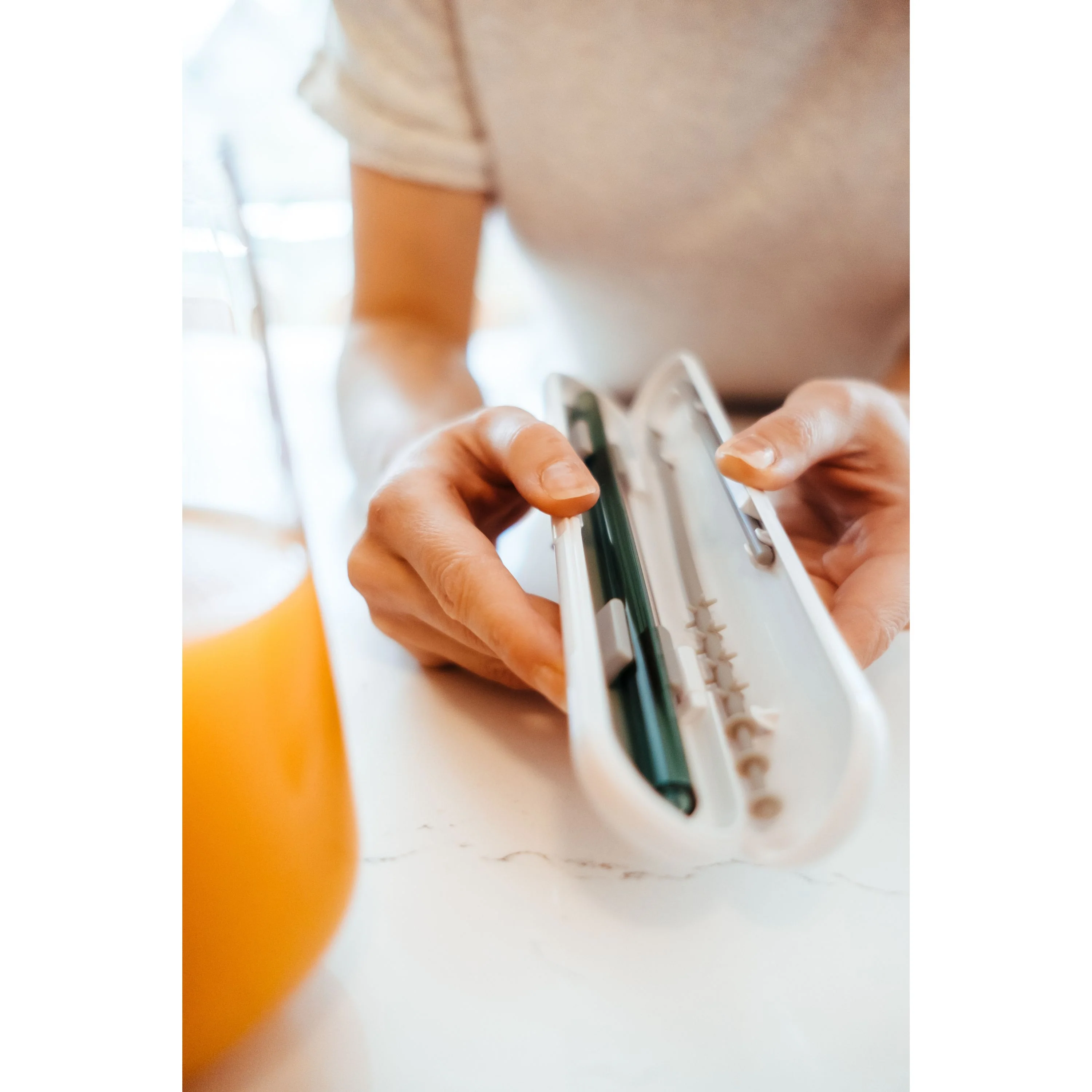 Soma Glass Travel Straw - Teal - Image 7