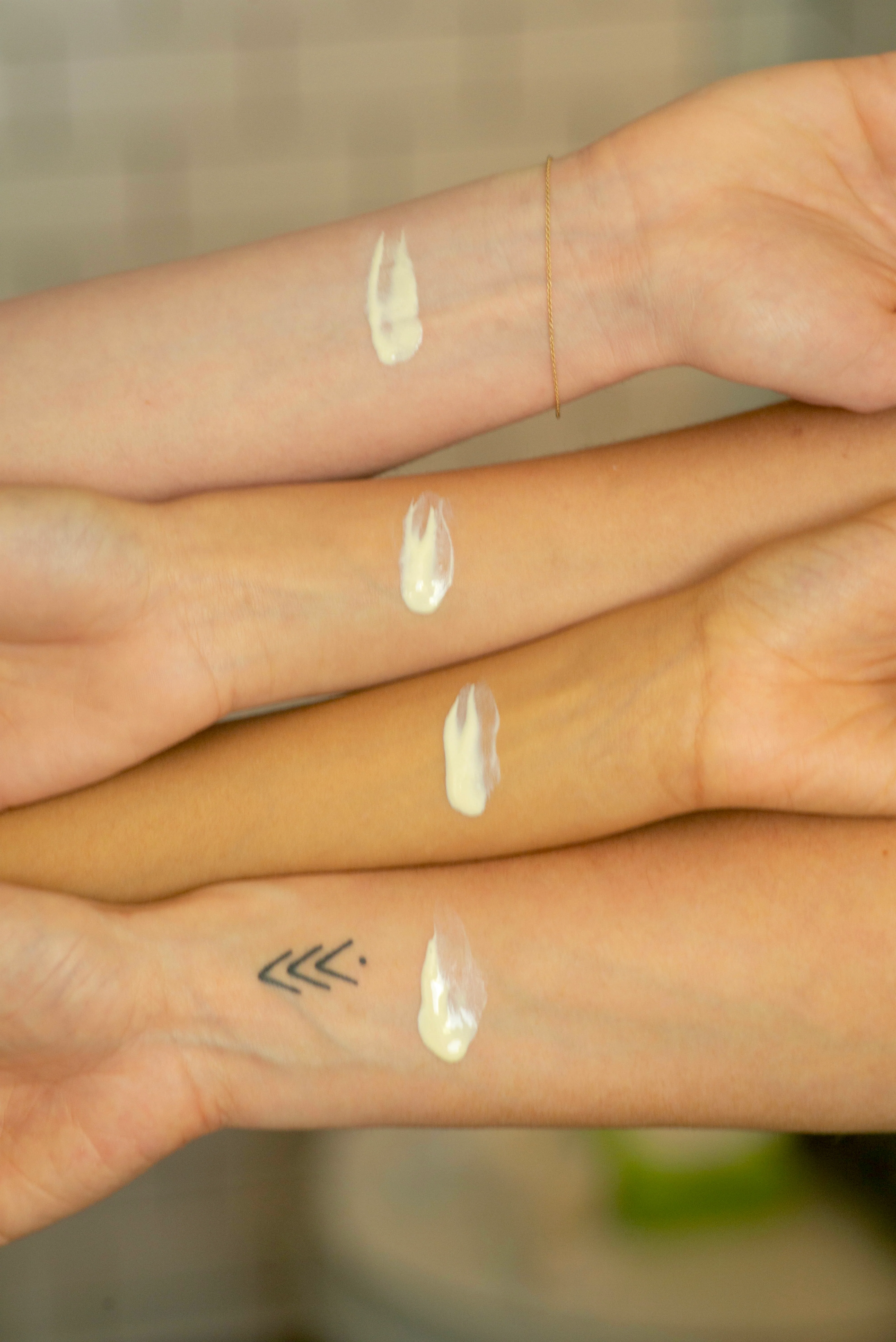 Daily Sheer Fluid Mineral Sunscreen - SPF 50 - Image 3