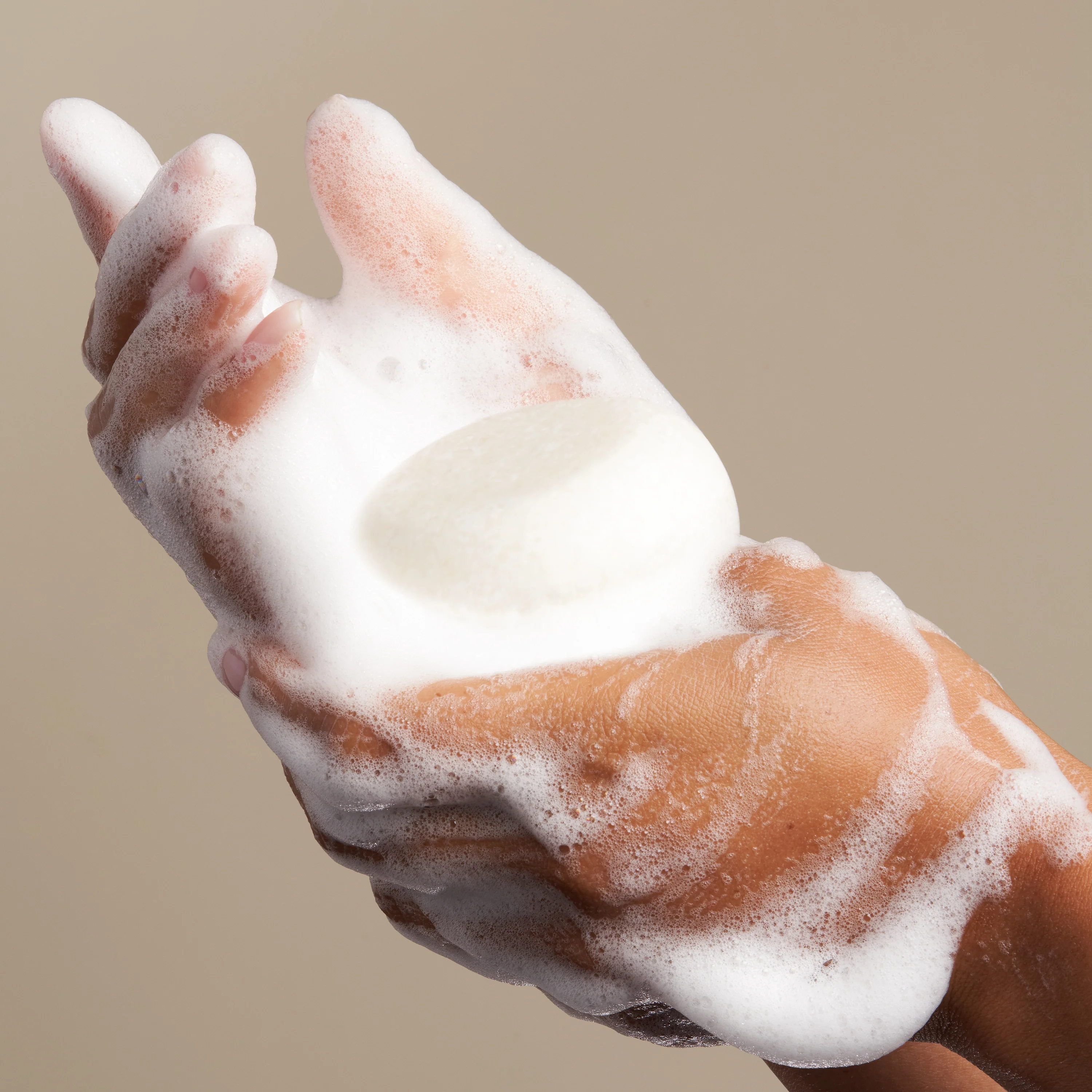 The Hydrator Shampoo Bar - Image 6